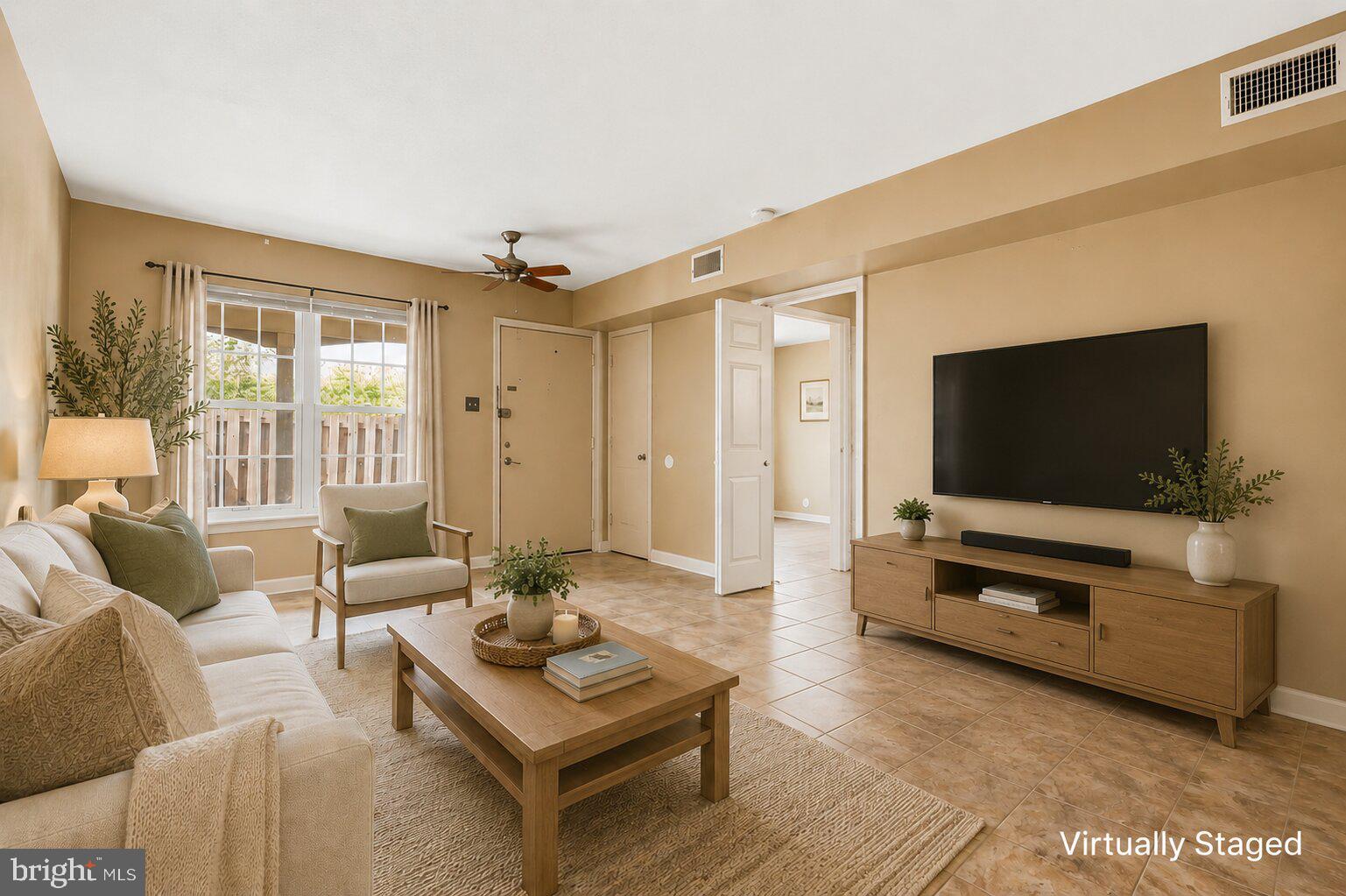 122 BANCROFT ROAD 1C