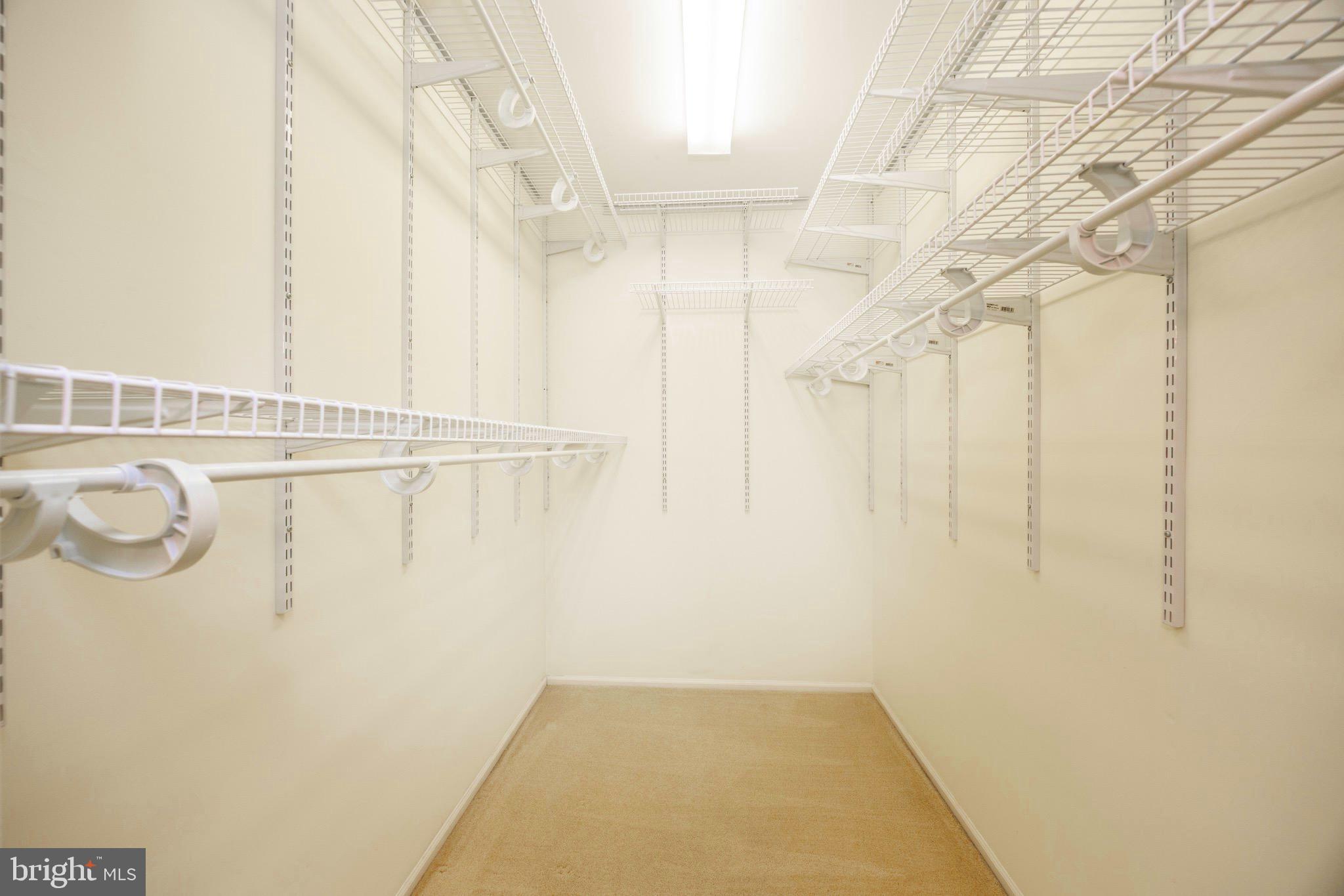 ASHBRIDGE - Residential