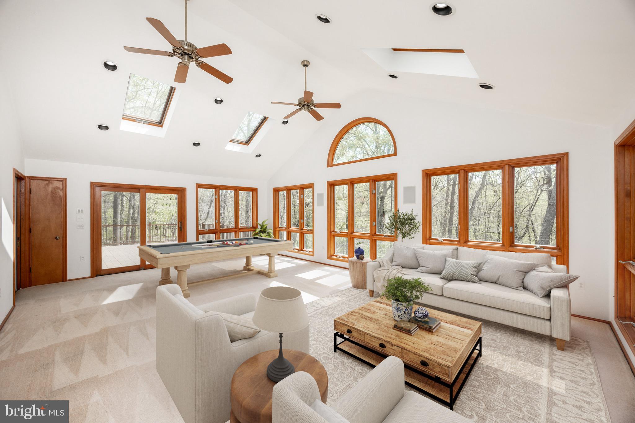 ASHBRIDGE - Residential