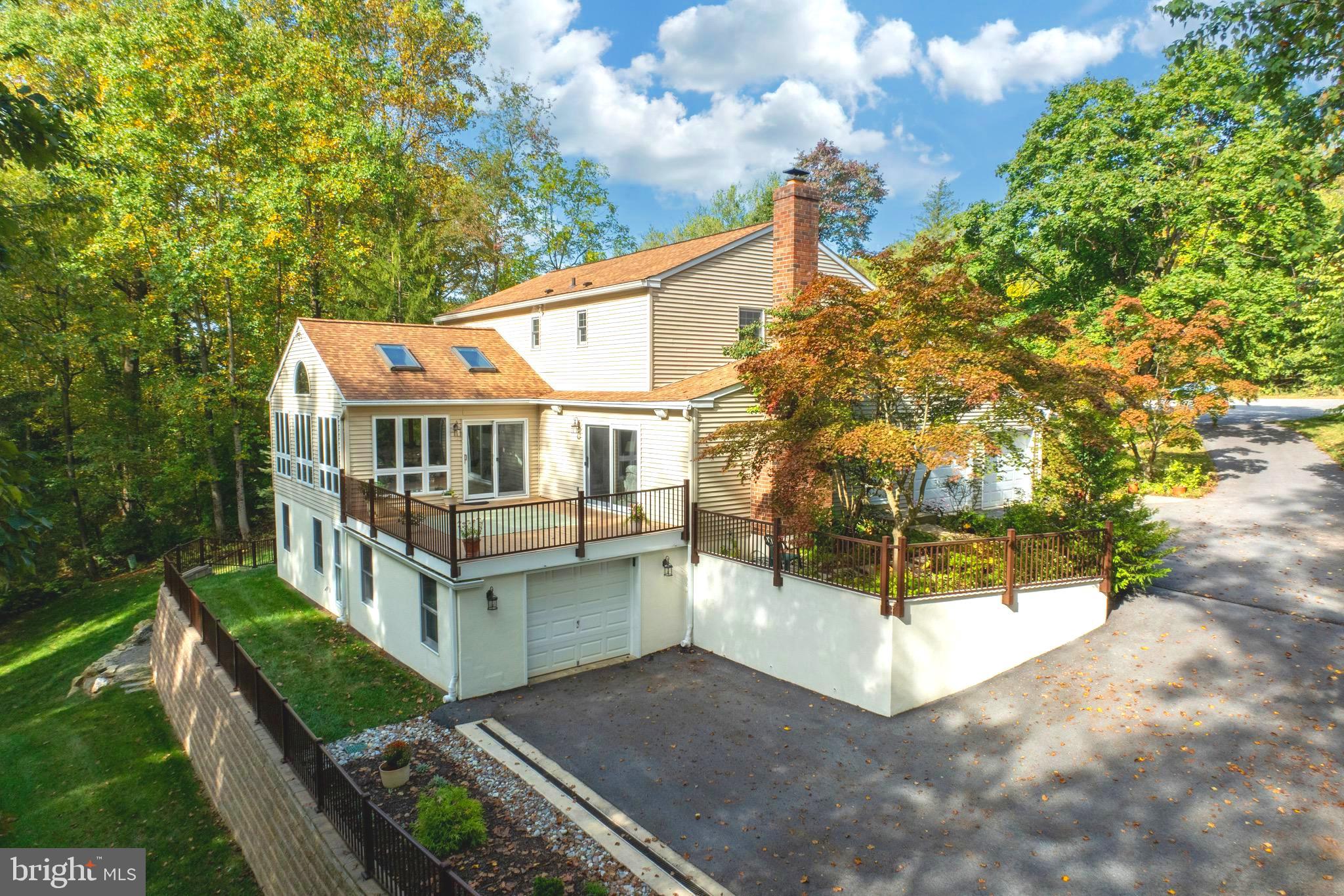 ASHBRIDGE - Residential