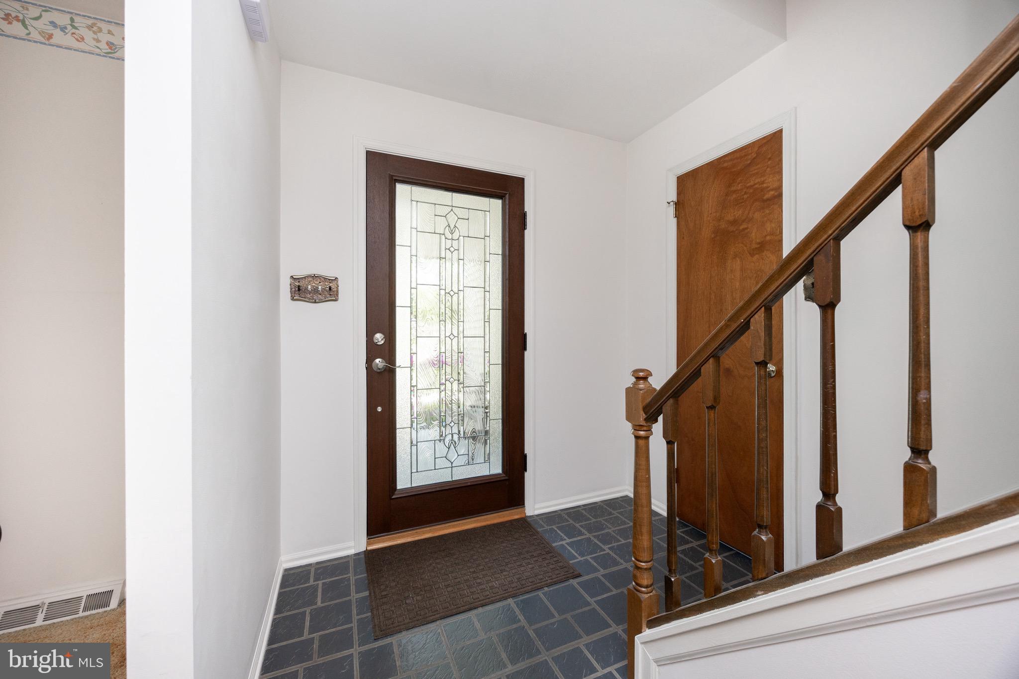 ASHBRIDGE - Residential