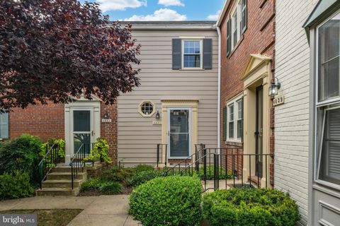 Photo of 4841 Chevy Chase Drive #175, Chevy Chase, MD 20815 (MLS # MDMC2148828)
