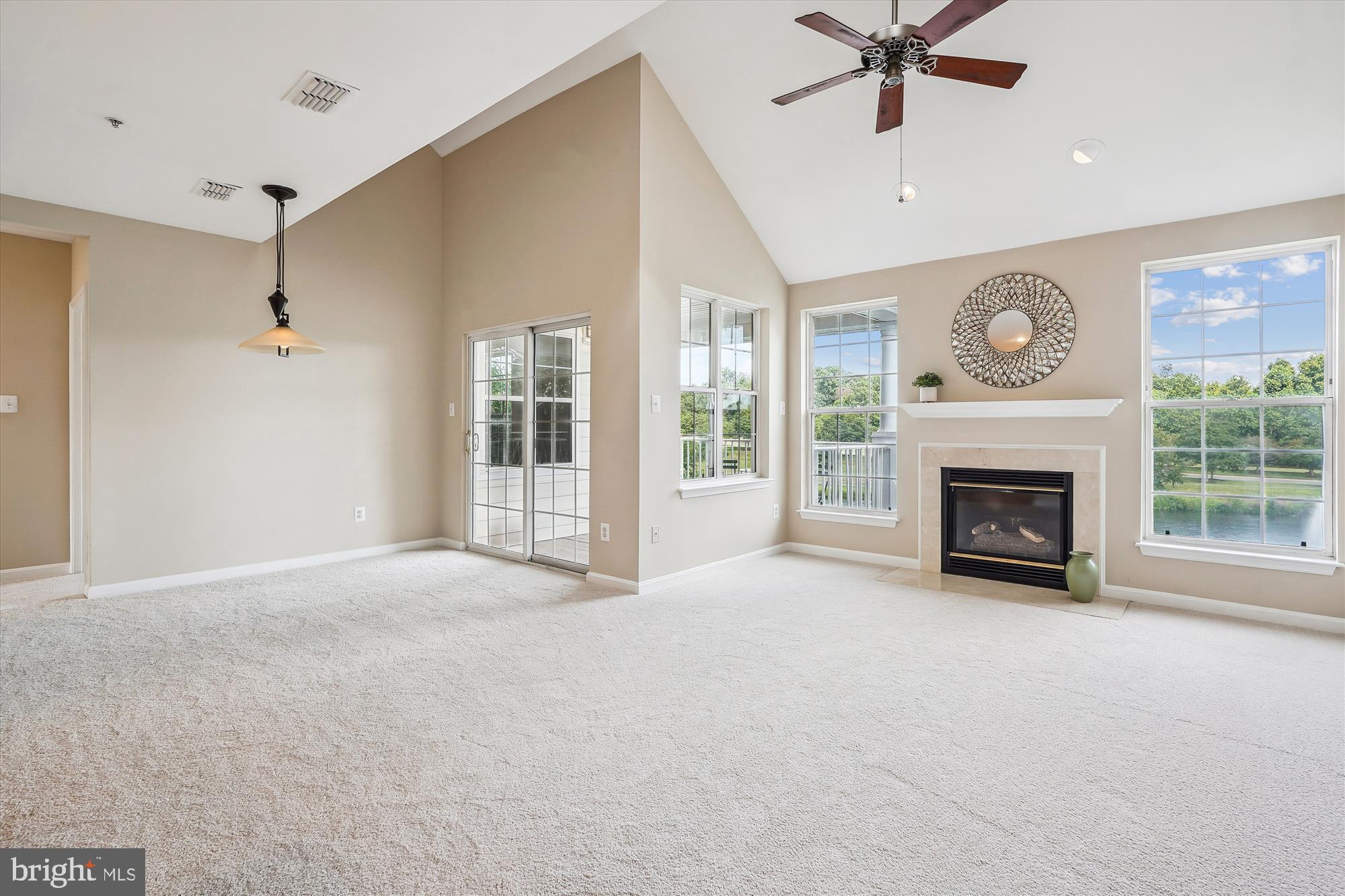 LAKESIDE AT SOUTH RIDING - Residential