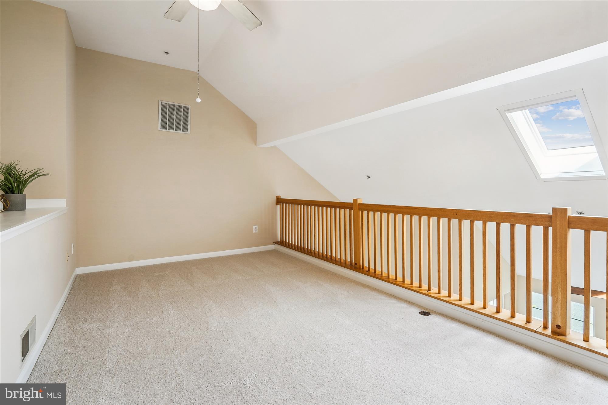 LAKESIDE AT SOUTH RIDING - Residential