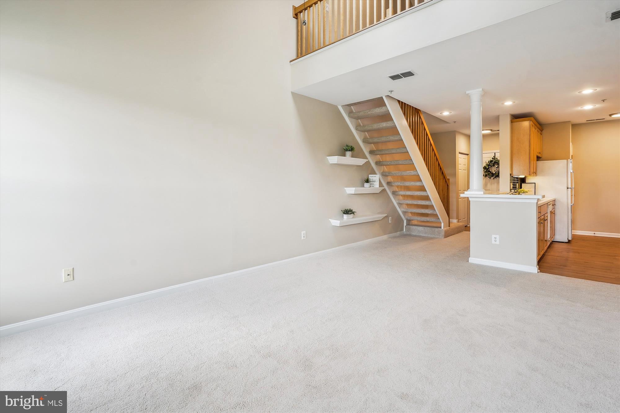 LAKESIDE AT SOUTH RIDING - Residential