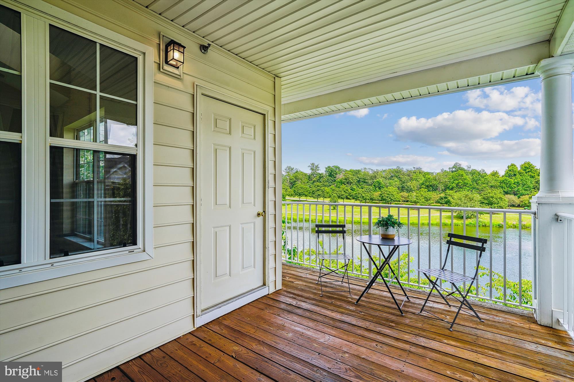 LAKESIDE AT SOUTH RIDING - Residential