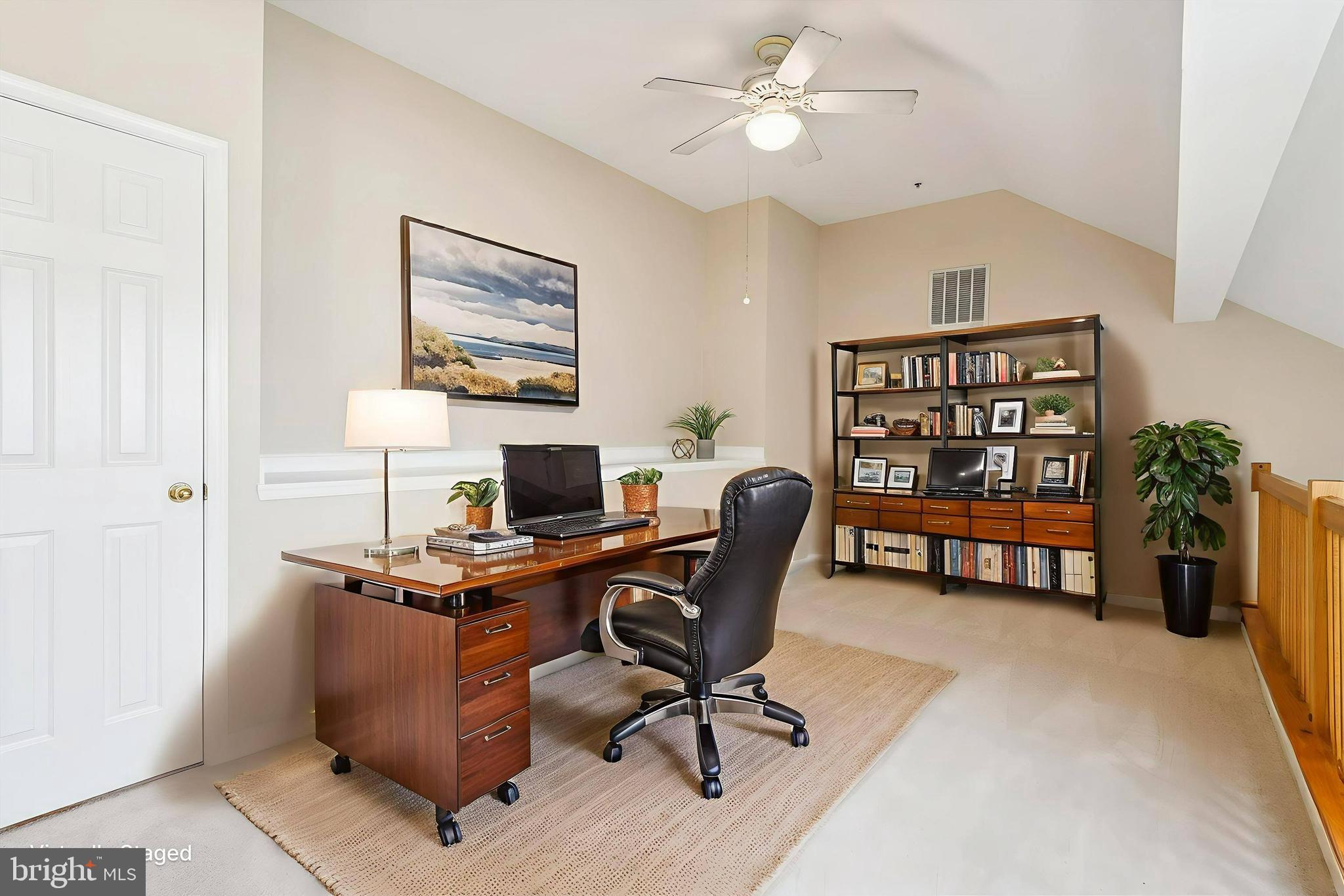 LAKESIDE AT SOUTH RIDING - Residential