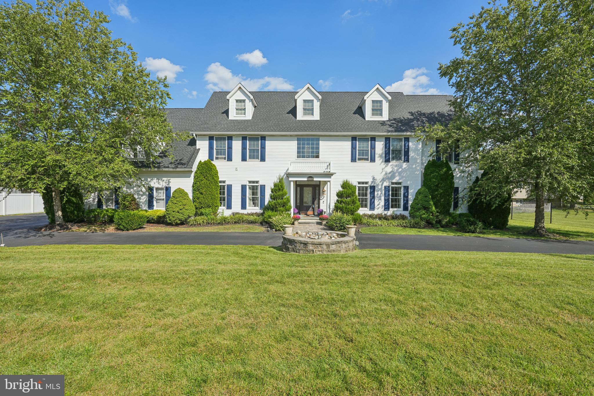 3008 NEW ALBANY ROAD
