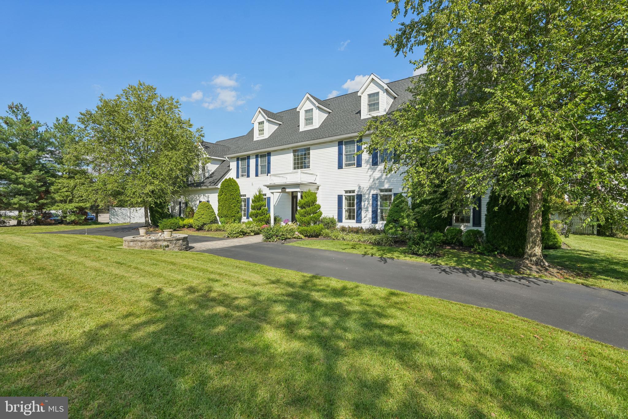 3008 NEW ALBANY ROAD
