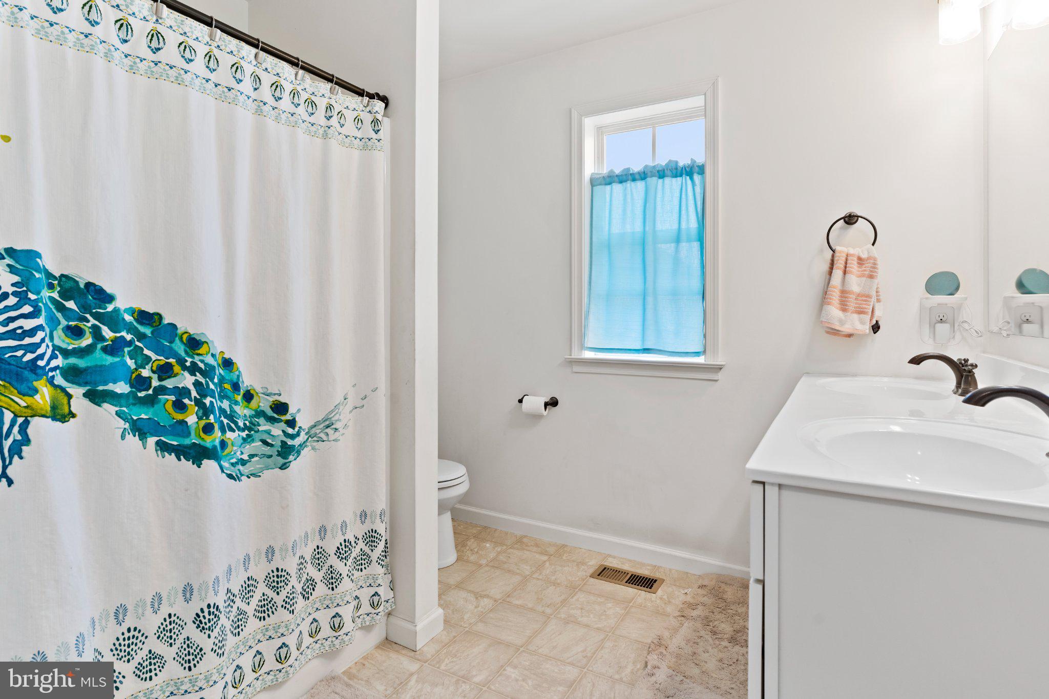 ROLLING MEADOWS - Residential