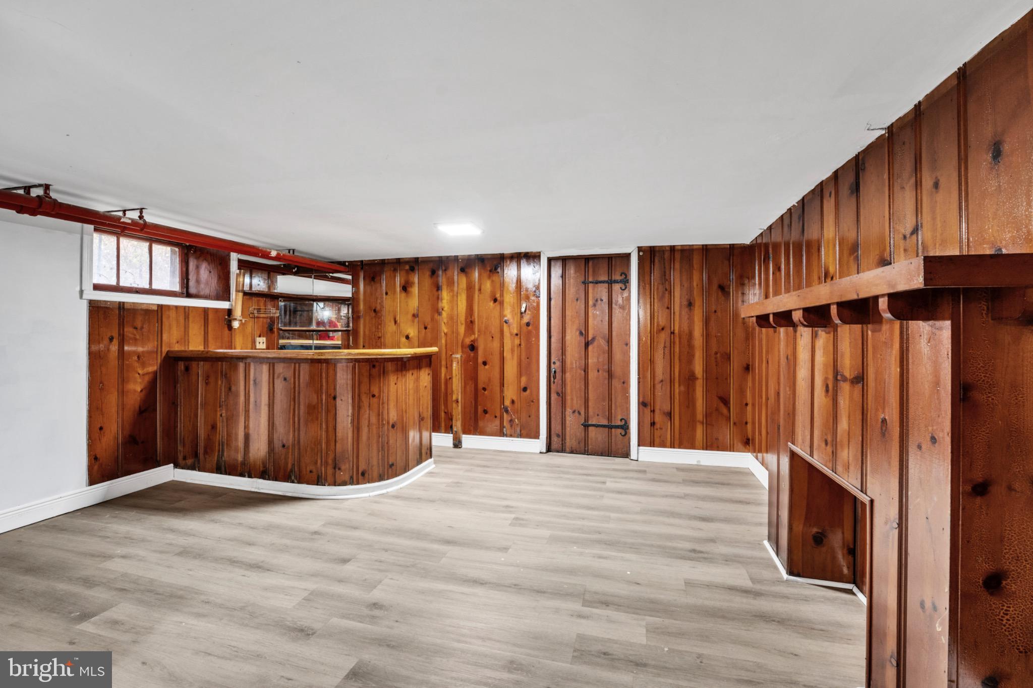 MAYFIELD - Residential