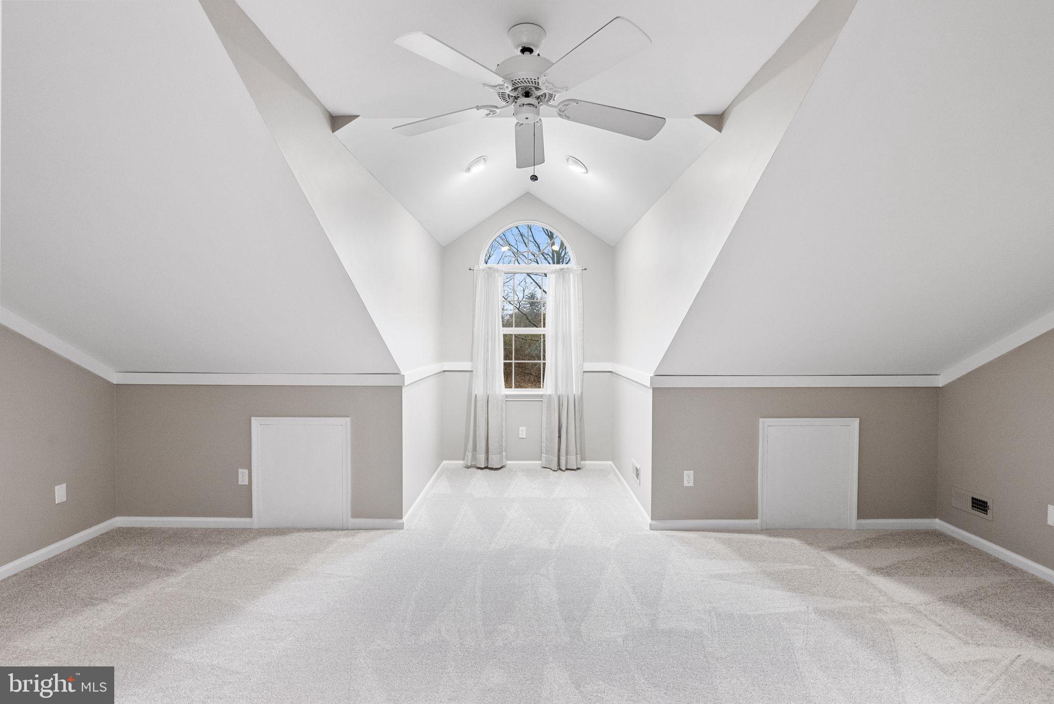 LIONSGATE - Residential