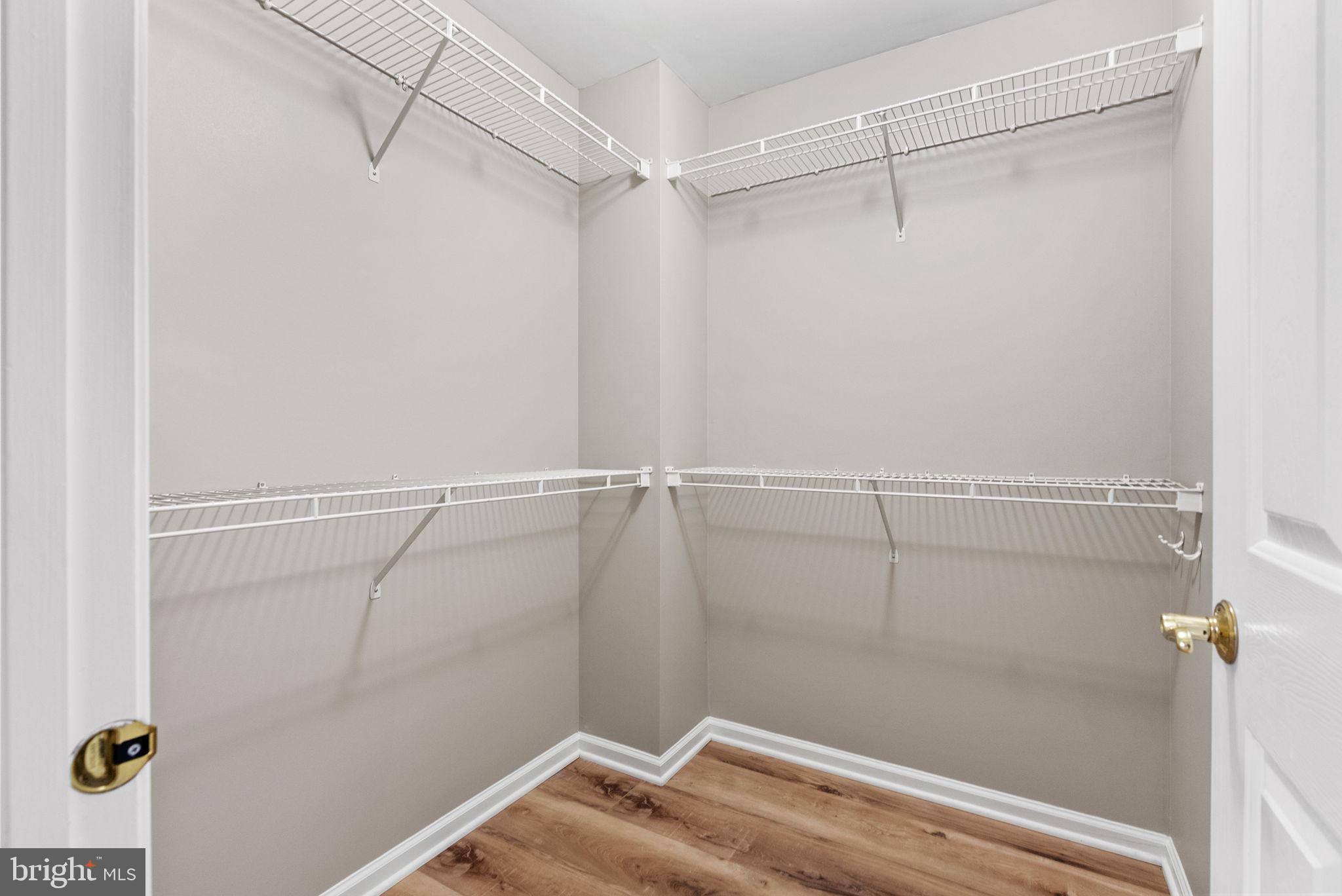 LIONSGATE - Residential