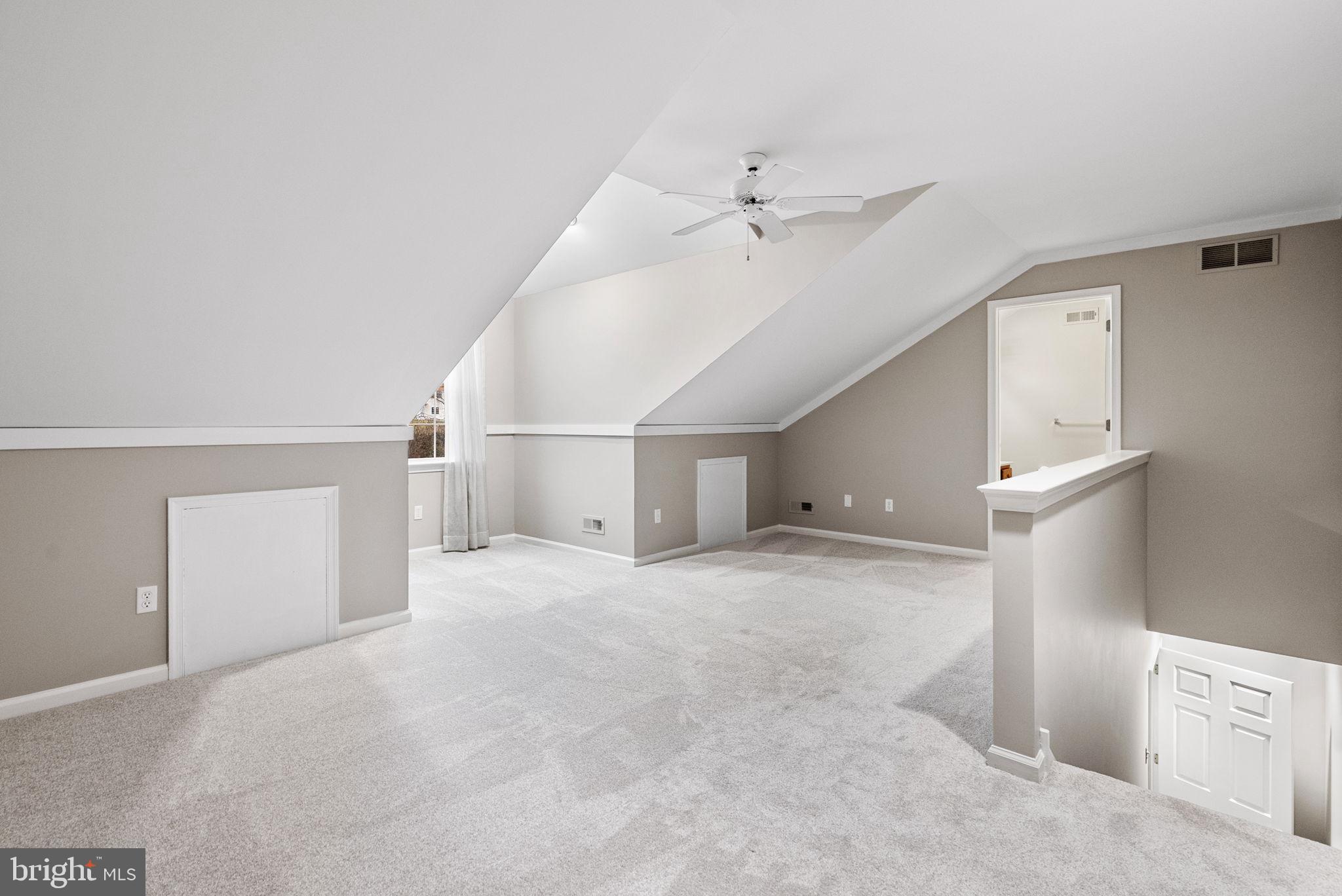 LIONSGATE - Residential