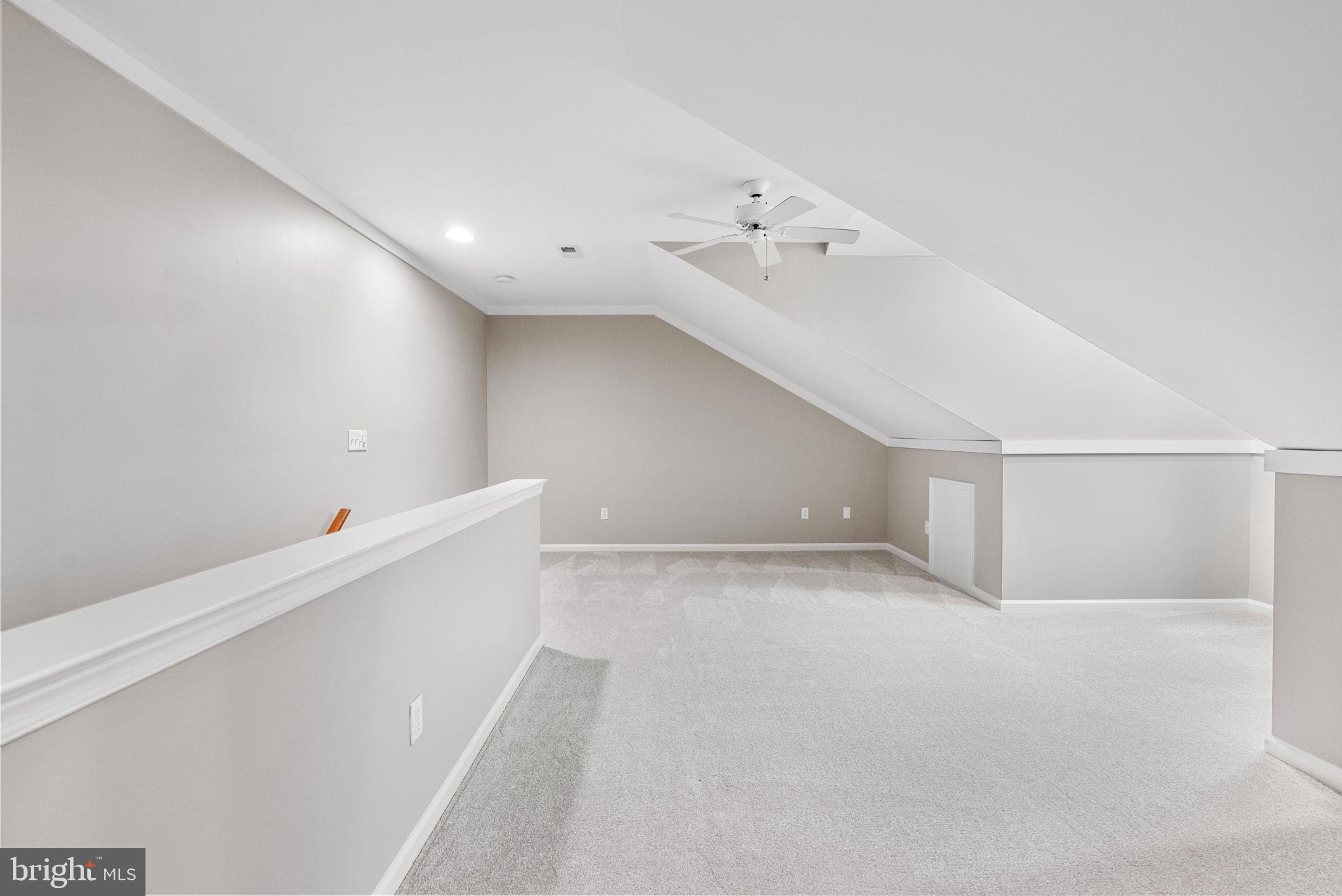 LIONSGATE - Residential