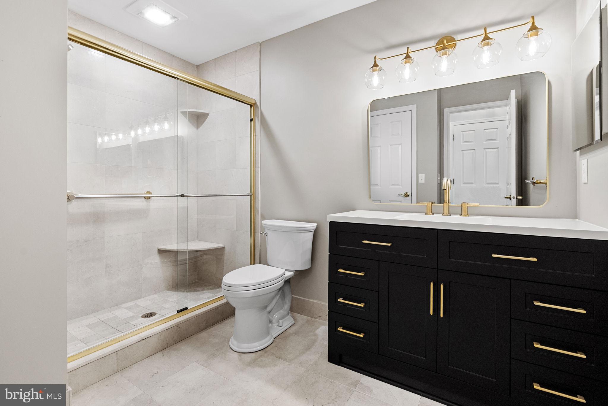 LIONSGATE - Residential