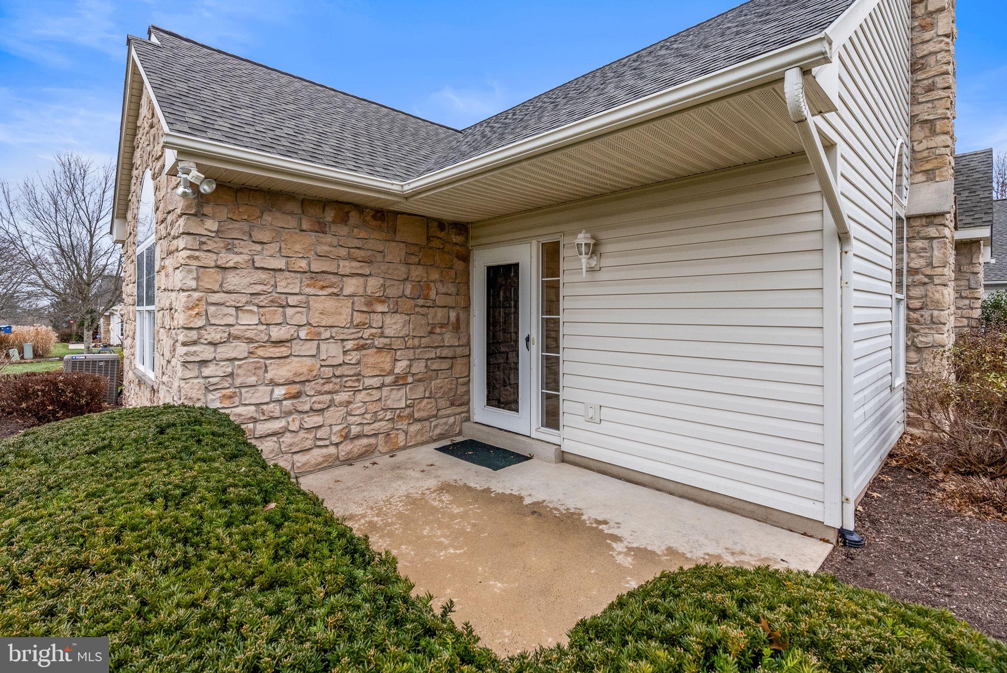 LIONSGATE - Residential