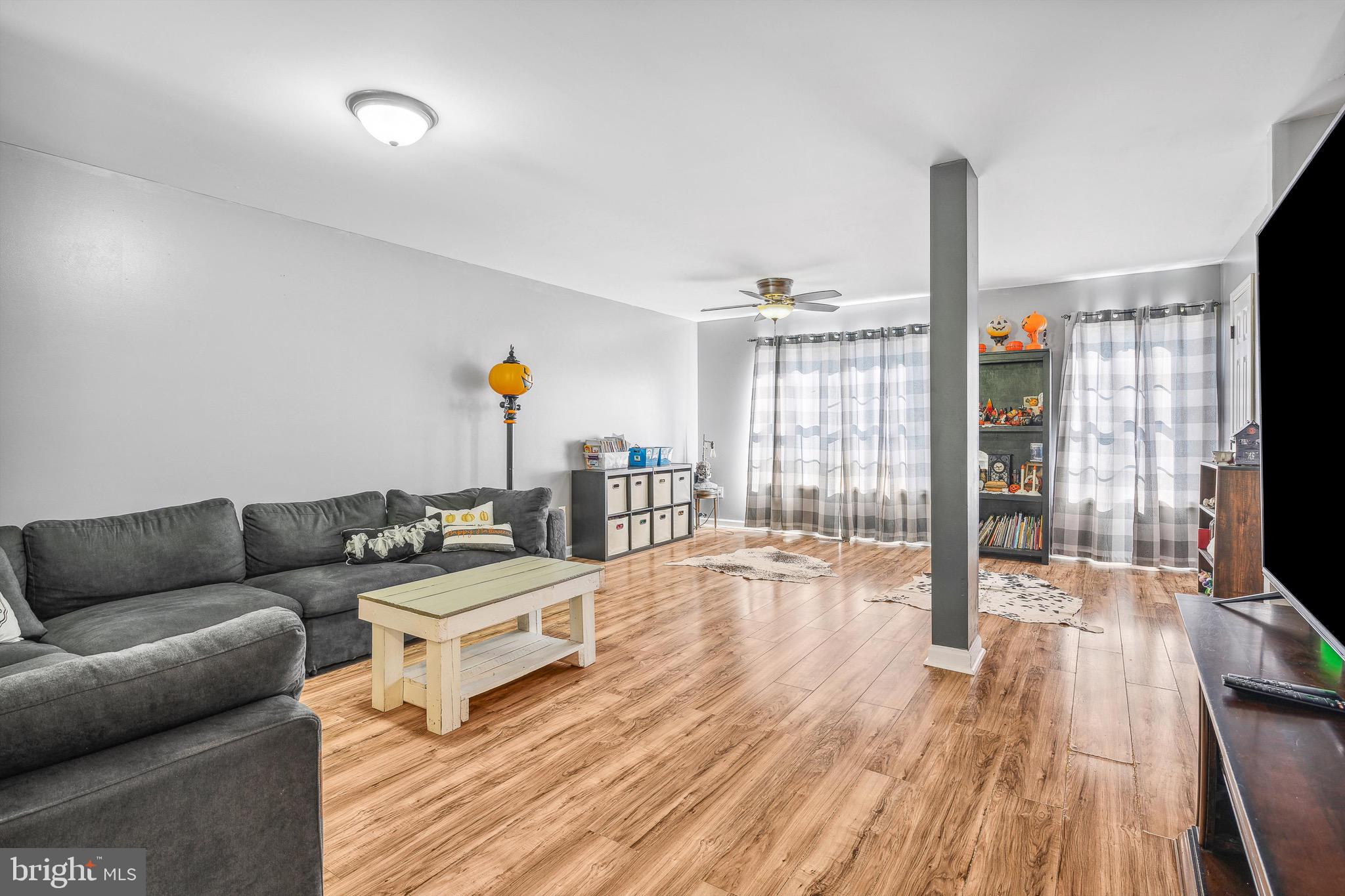 WILDFLOWER RIDGE - Residential