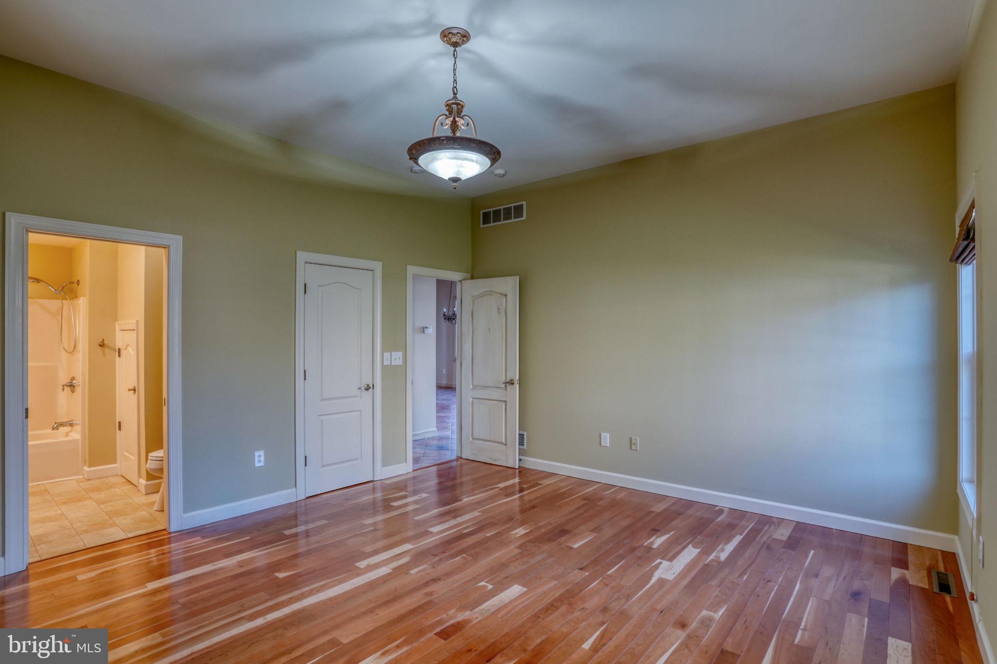 WINDSWEPT - Residential