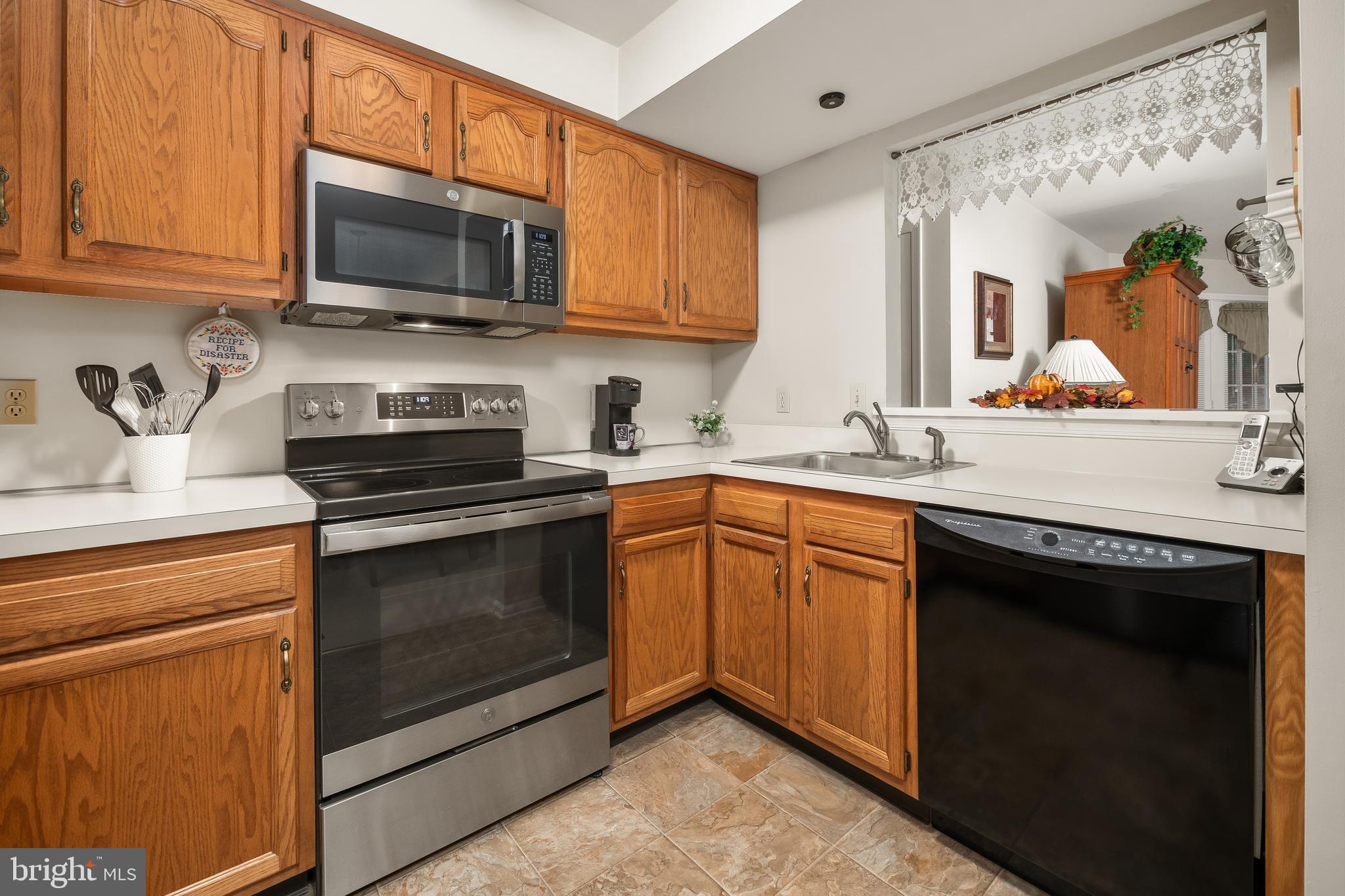 SOUTHLAND CONDOMINIU - Residential