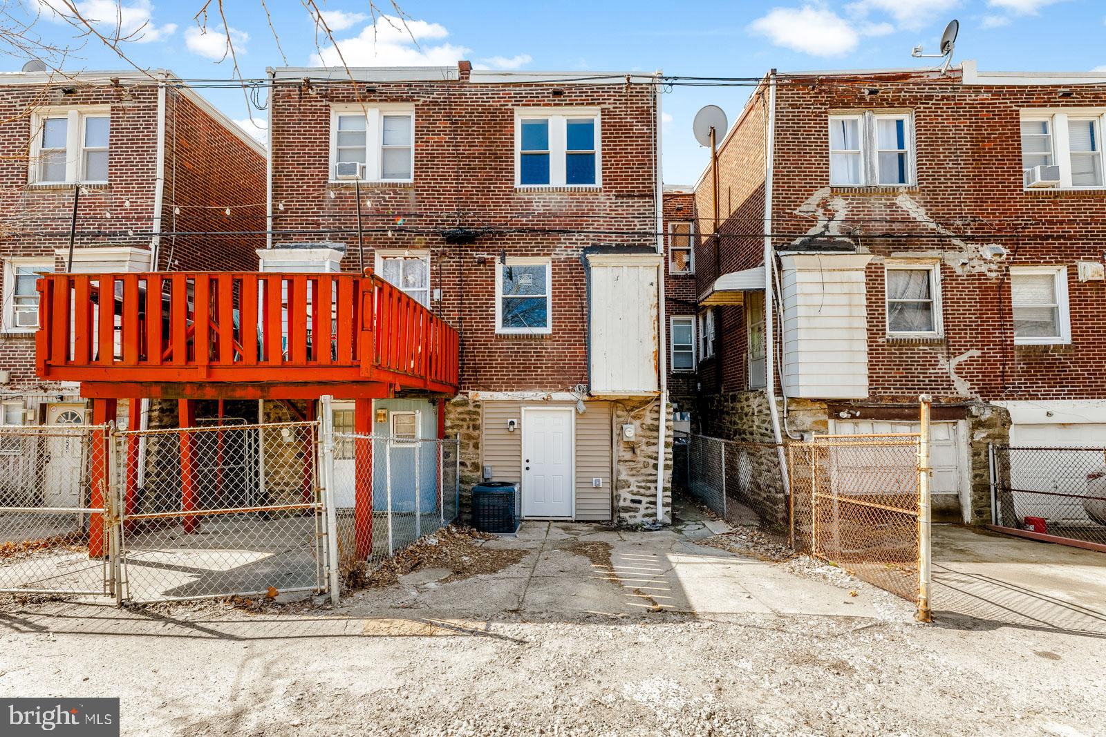 MAYFAIR - Residential