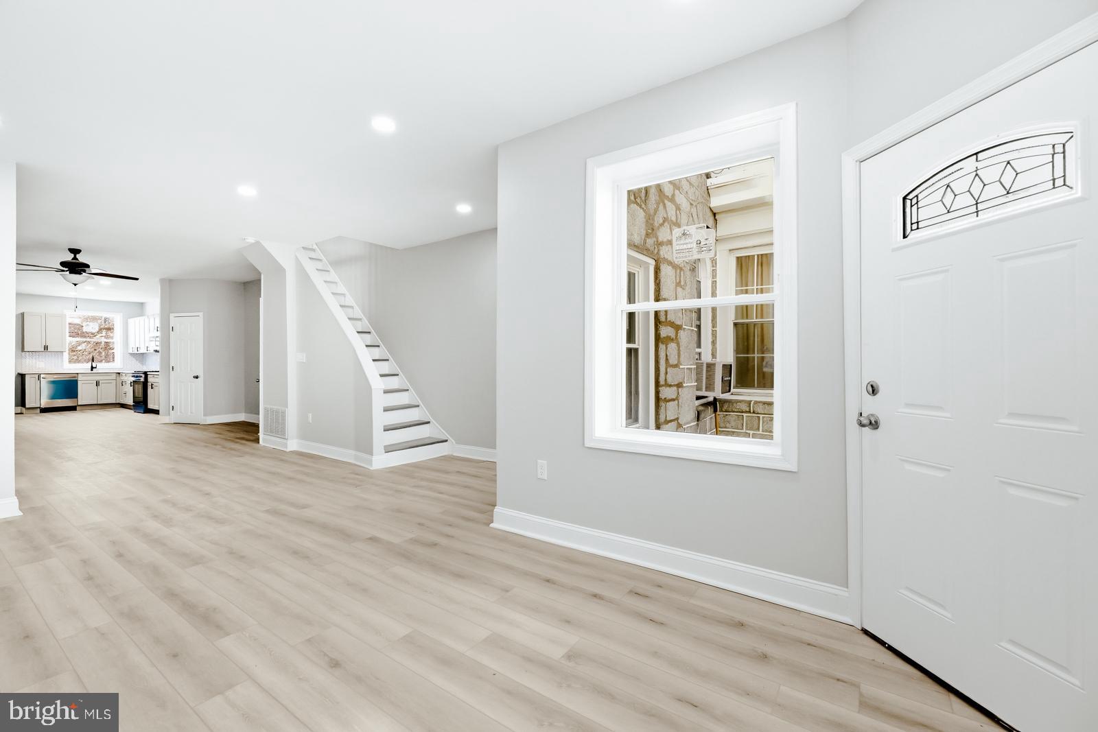 MAYFAIR - Residential