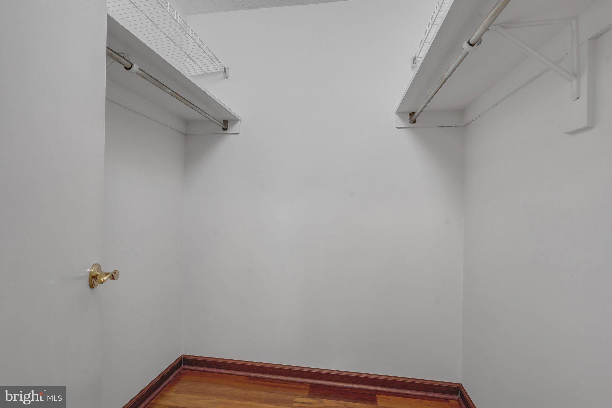 WATERGATE AT LANDMARK - Residential