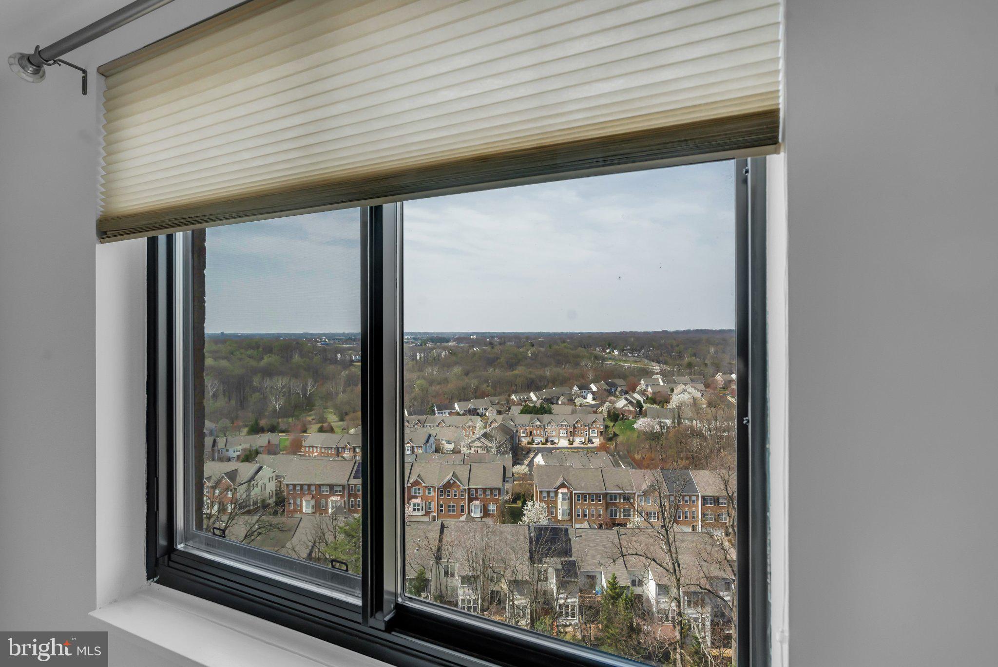 WATERGATE AT LANDMARK - Residential