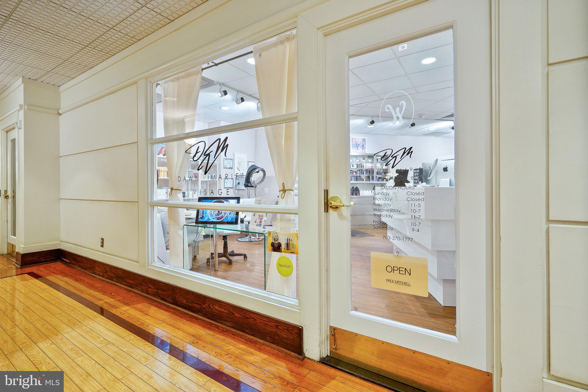 WATERGATE AT LANDMARK - Residential