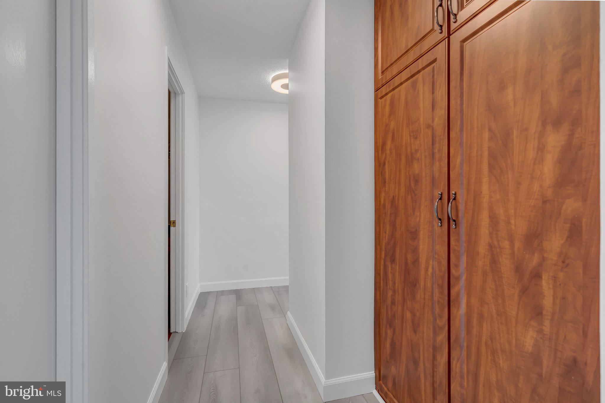 WATERGATE AT LANDMARK - Residential