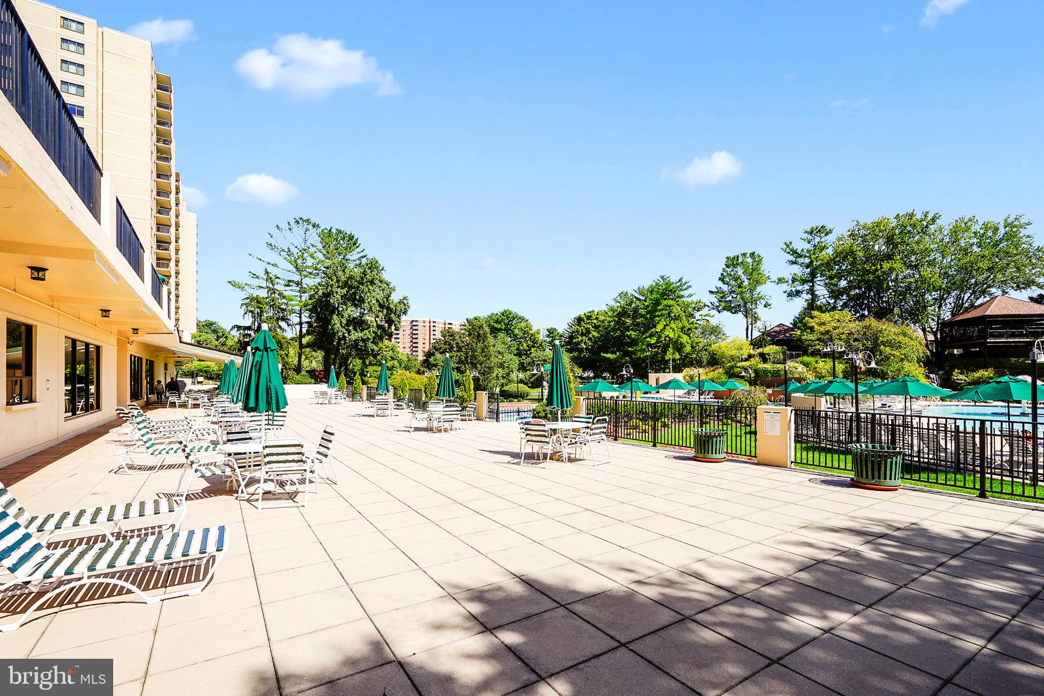 WATERGATE AT LANDMARK - Residential