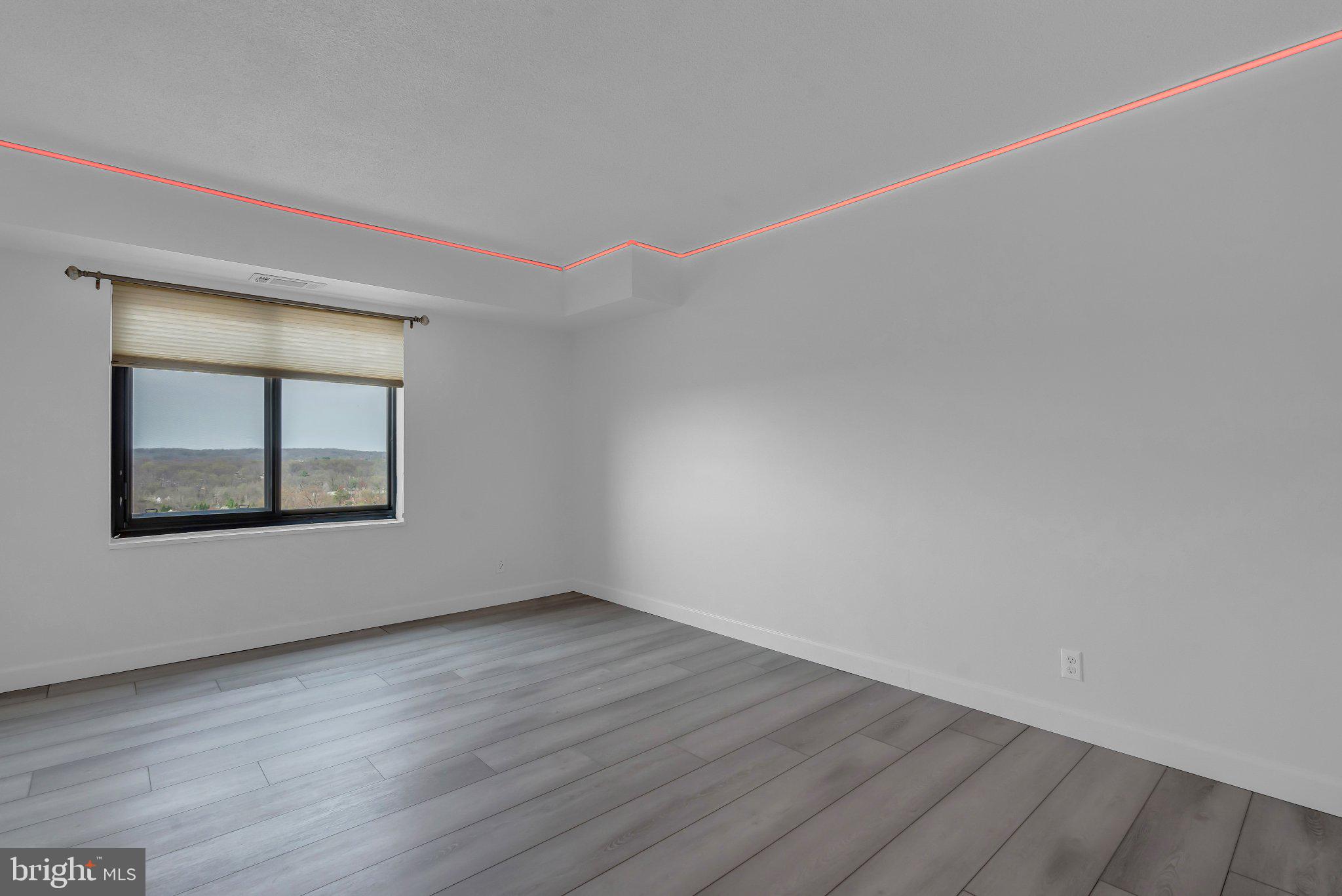 WATERGATE AT LANDMARK - Residential