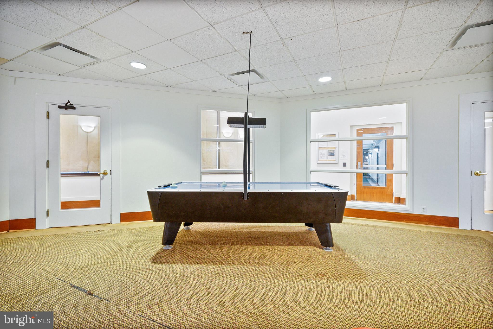 WATERGATE AT LANDMARK - Residential