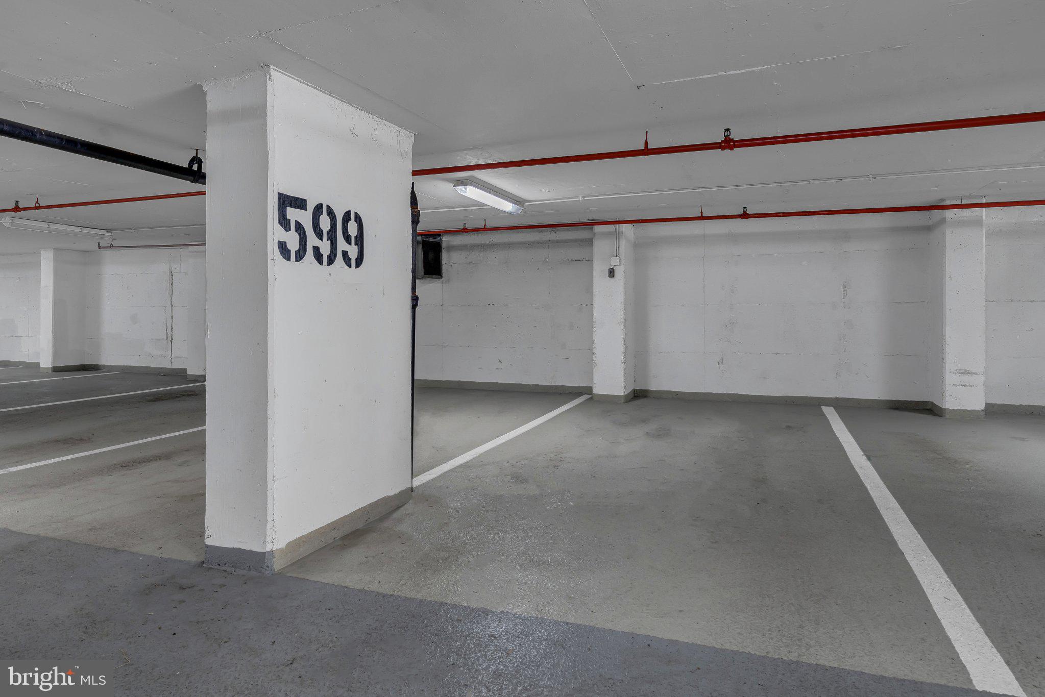 WATERGATE AT LANDMARK - Residential