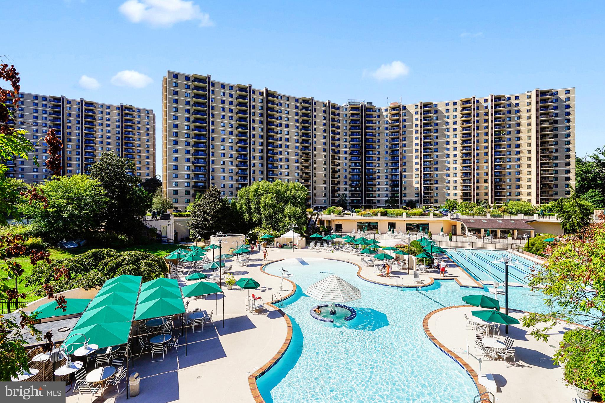 WATERGATE AT LANDMARK - Residential