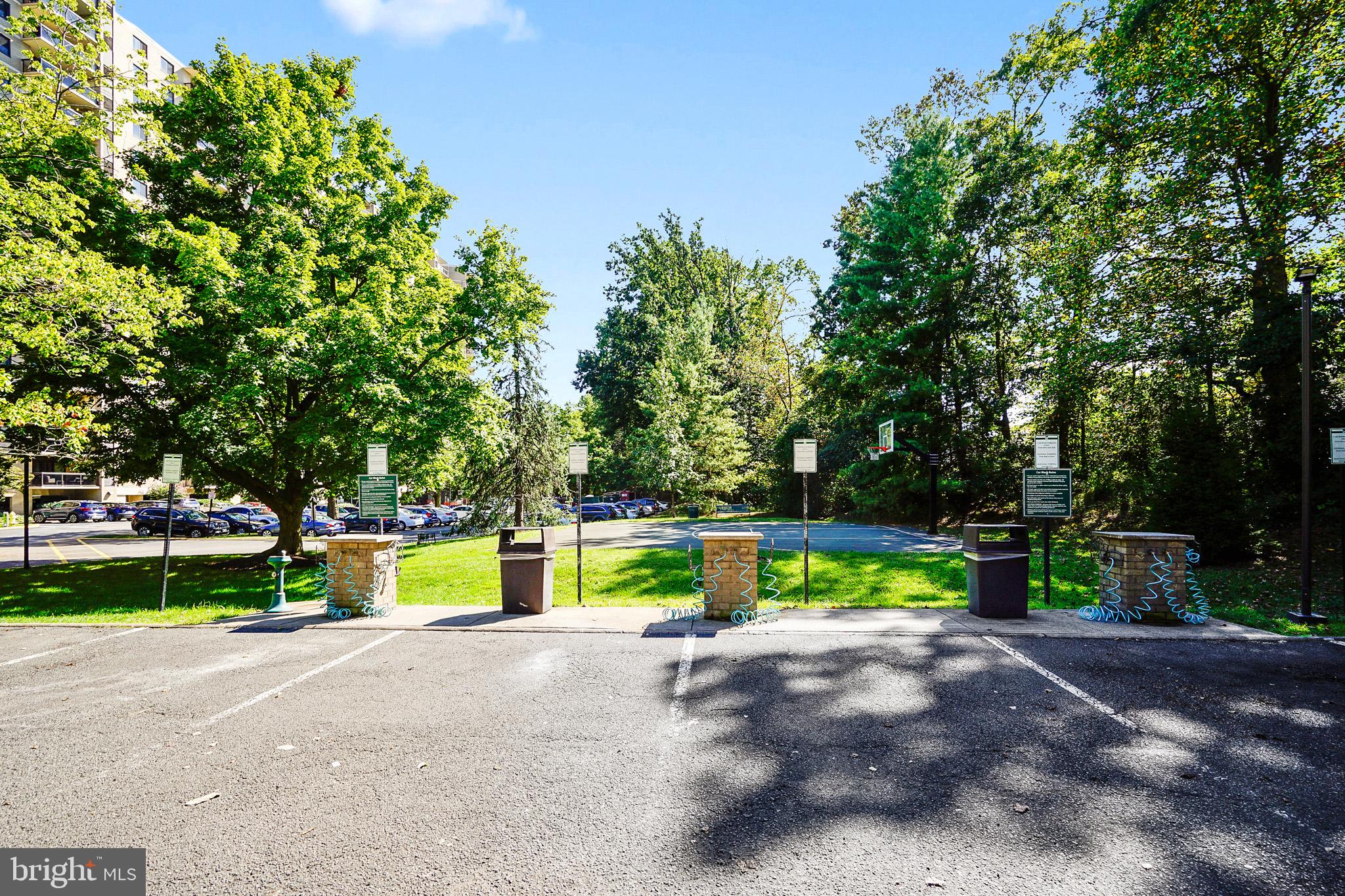 WATERGATE AT LANDMARK - Residential