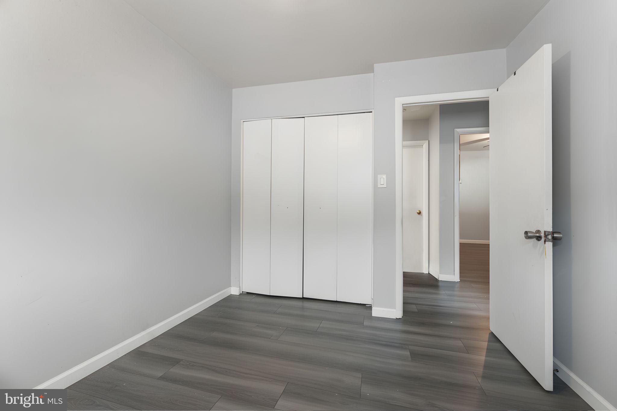 CATONSVILLE MANOR - Residential Income