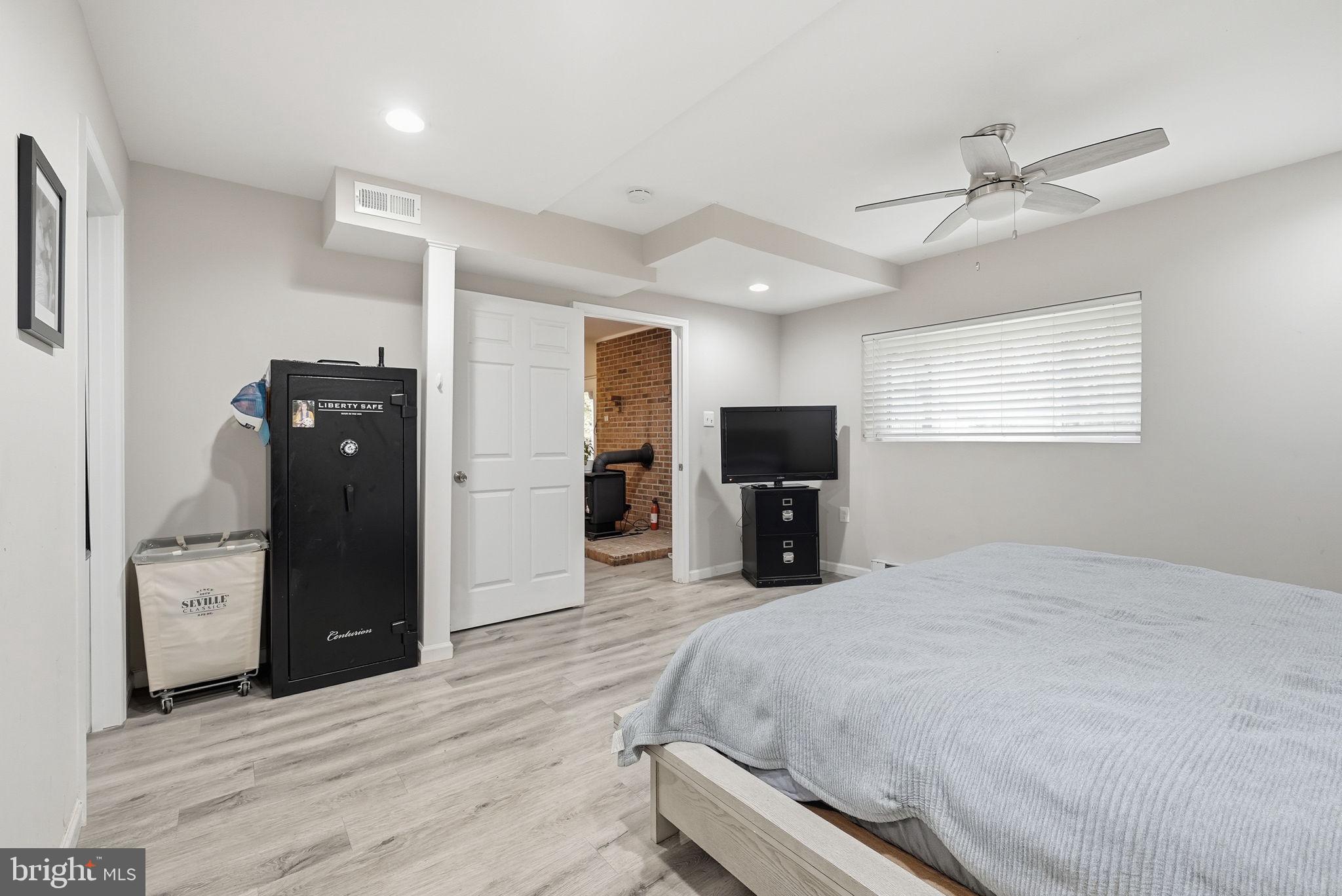 BULL RUN MOUNTAIN - Residential