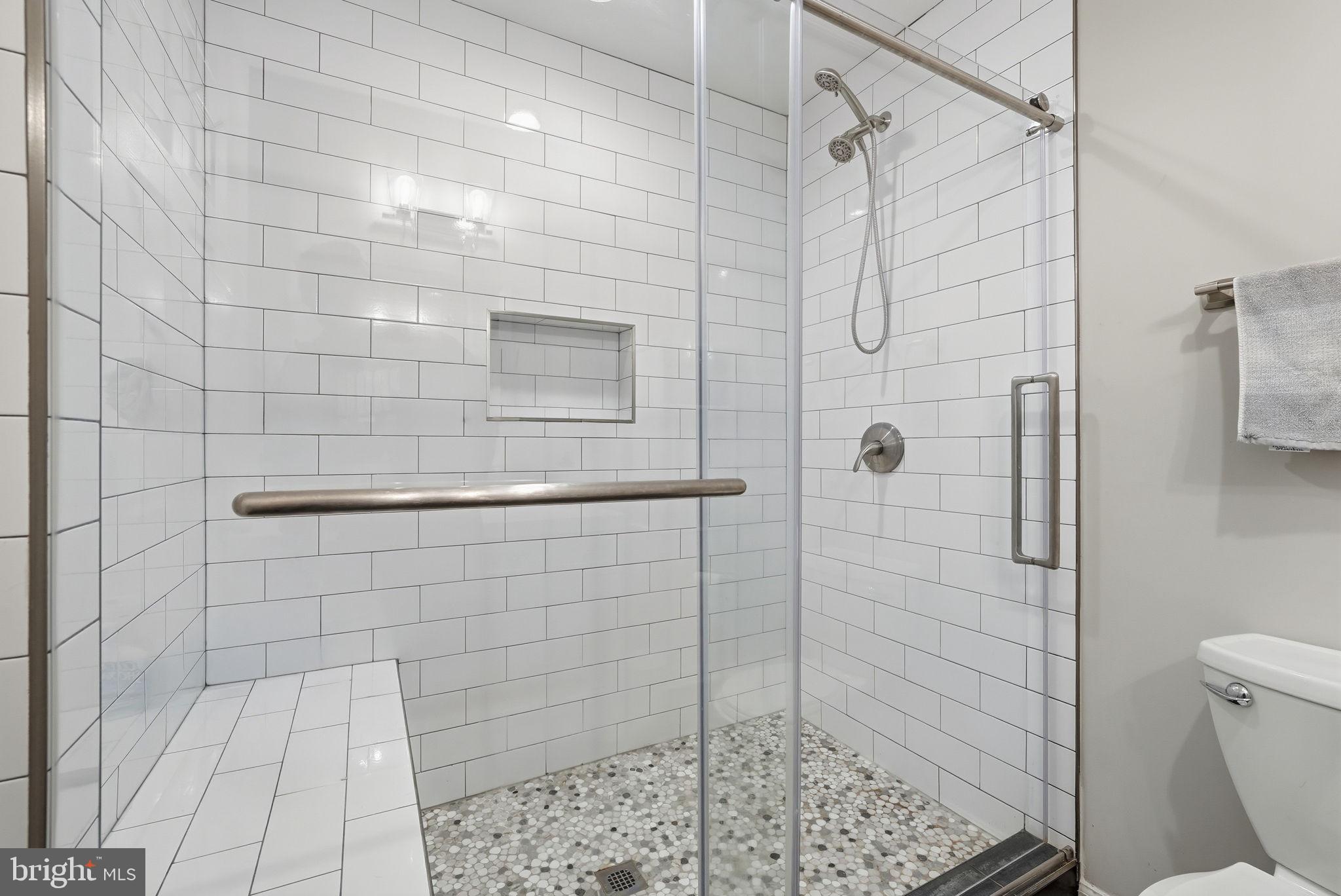 BULL RUN MOUNTAIN - Residential