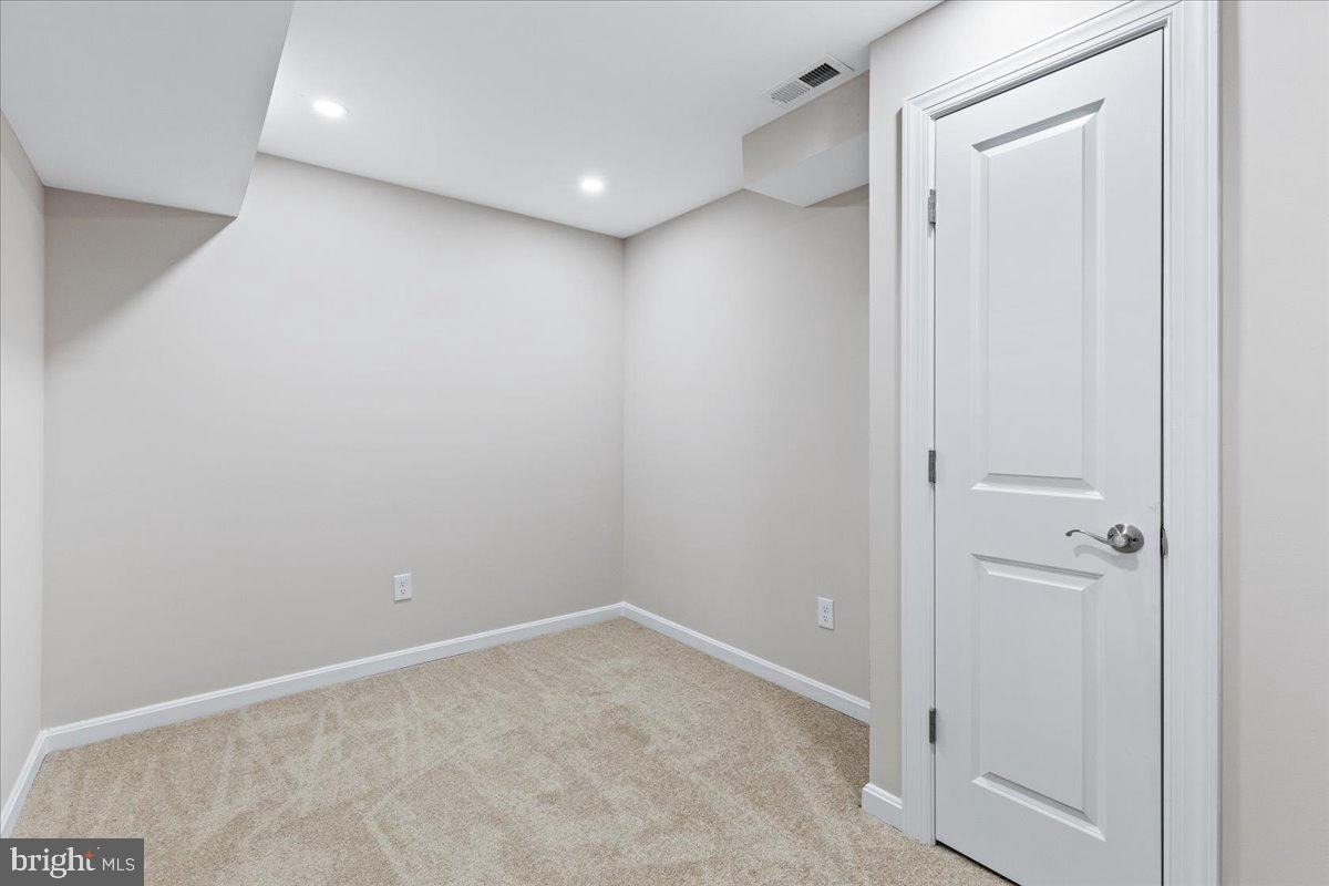 GREATER CAPITOL HEIGHTS - Residential