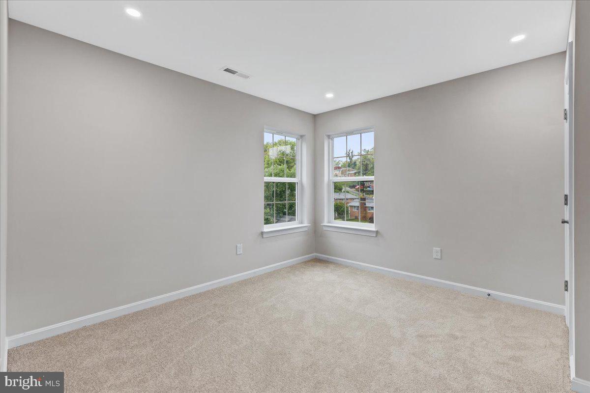 GREATER CAPITOL HEIGHTS - Residential