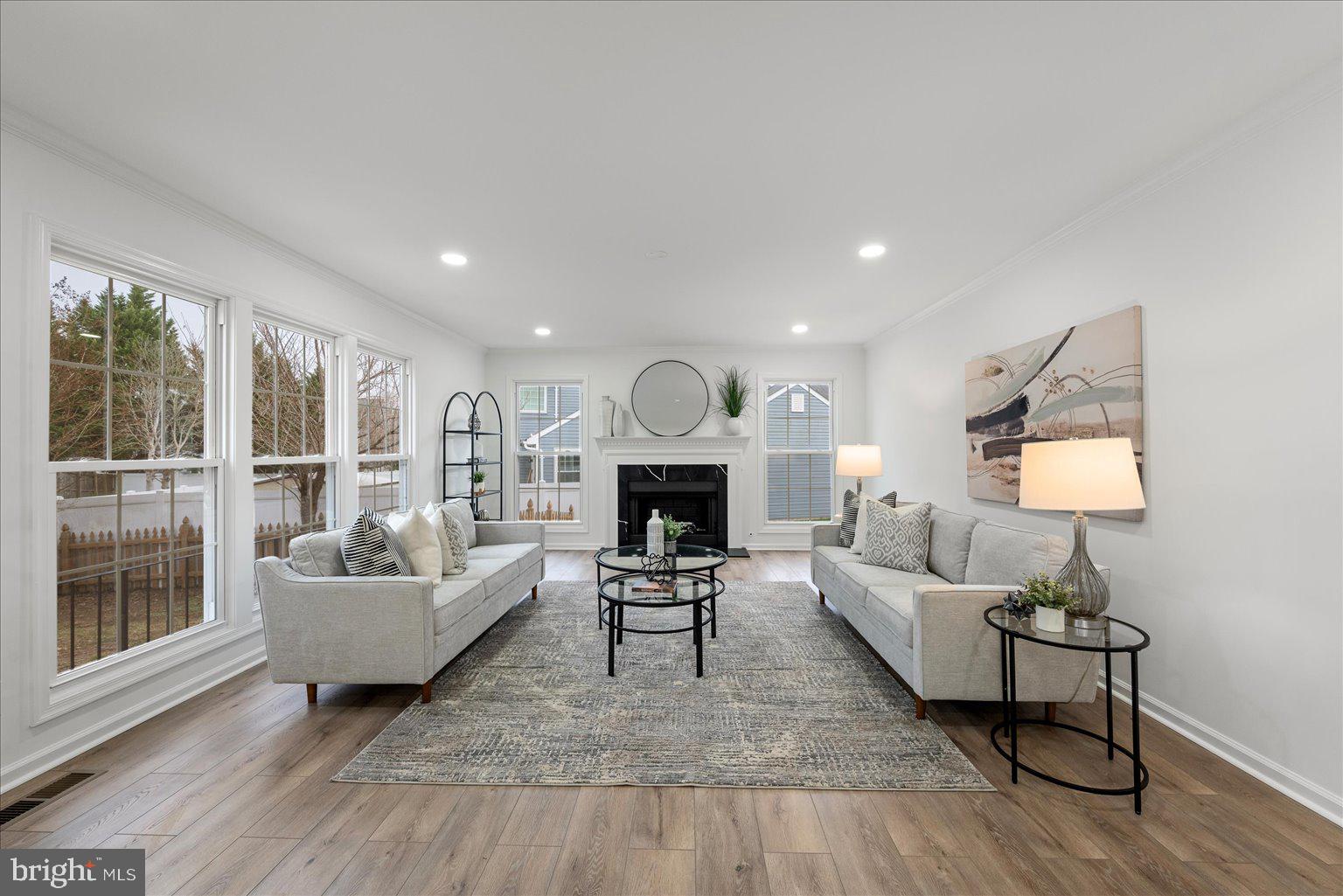 ARROWOOD - Residential