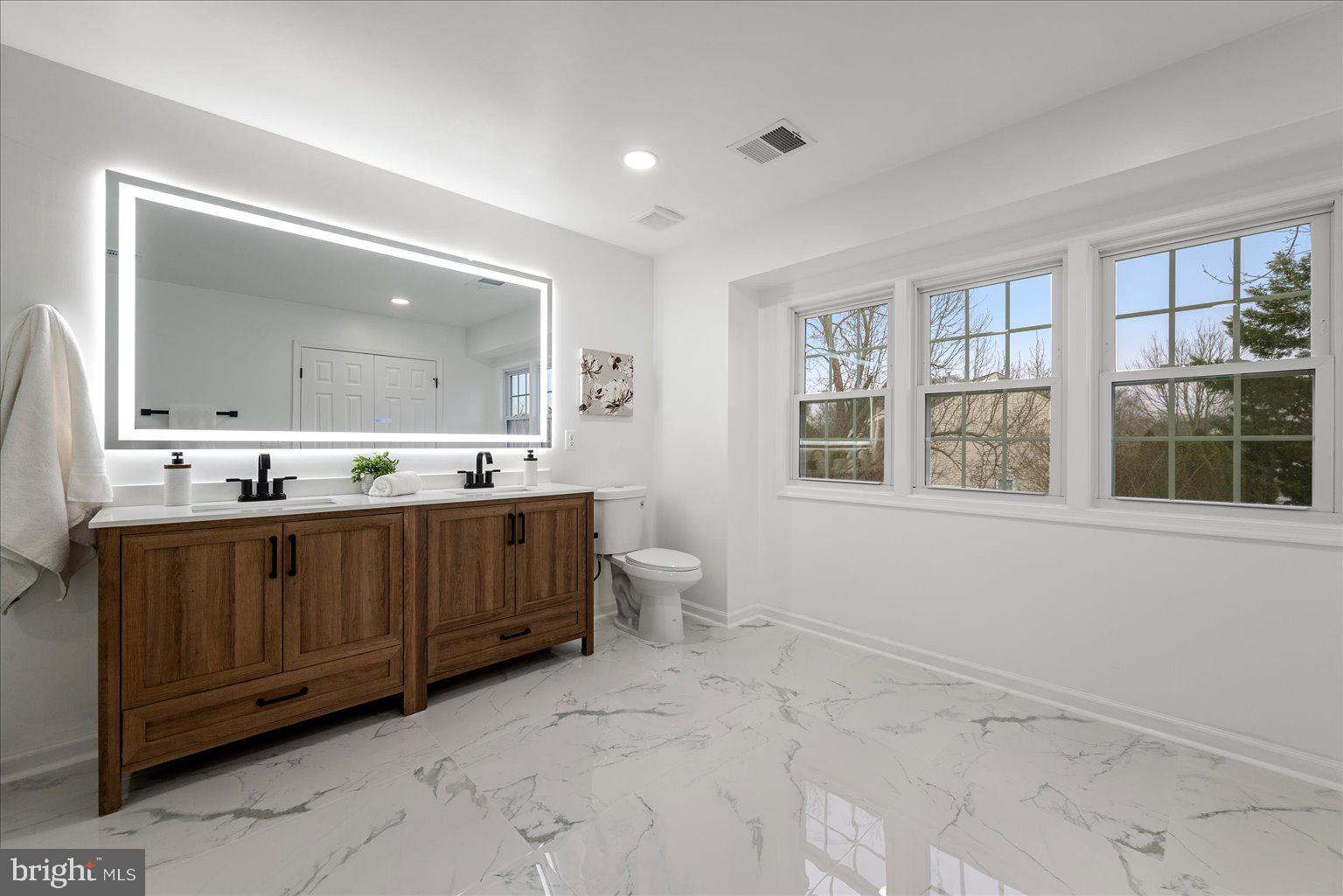 ARROWOOD - Residential