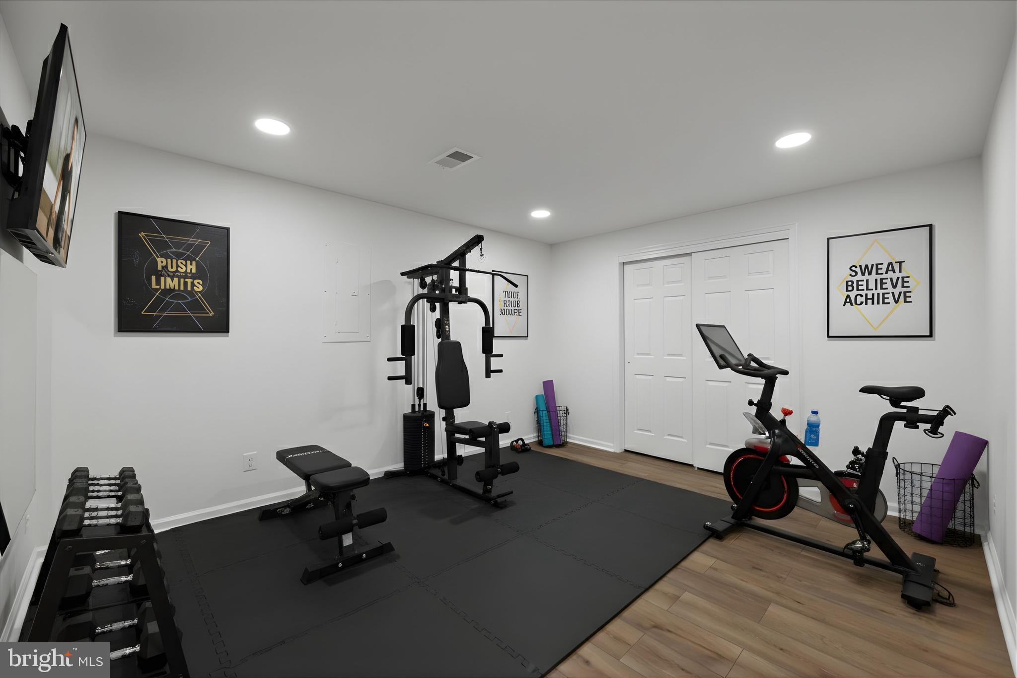 ARROWOOD - Residential