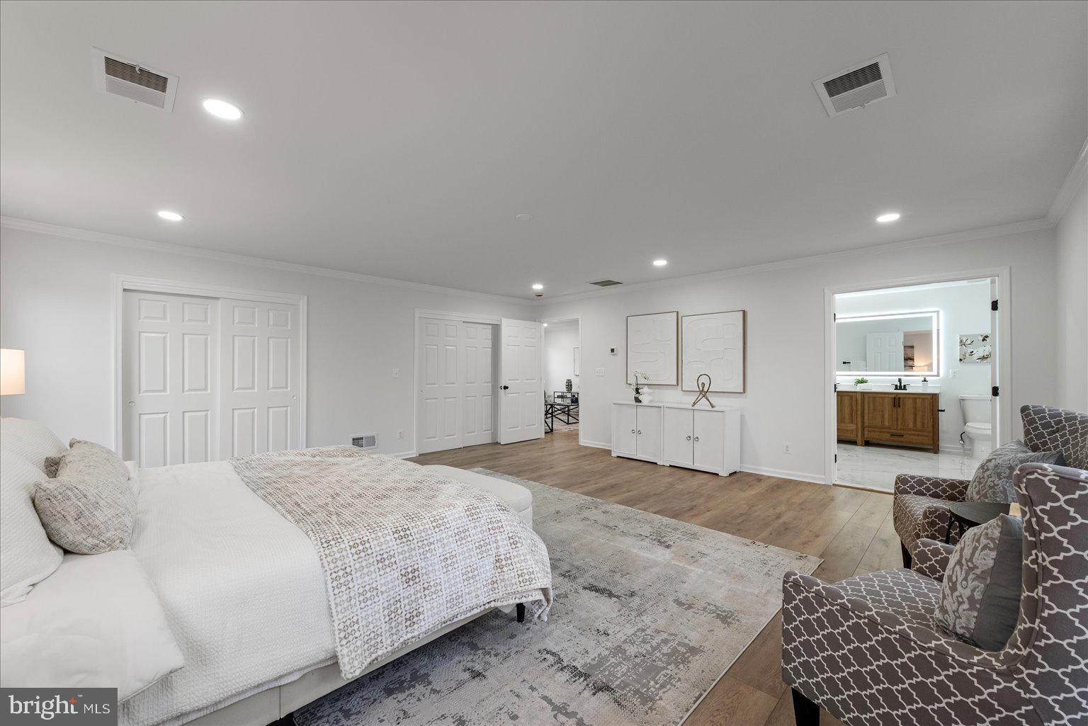 ARROWOOD - Residential