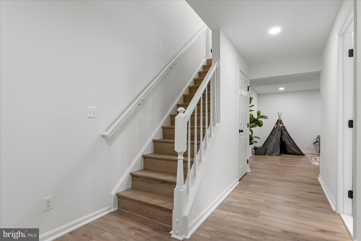 ARROWOOD - Residential