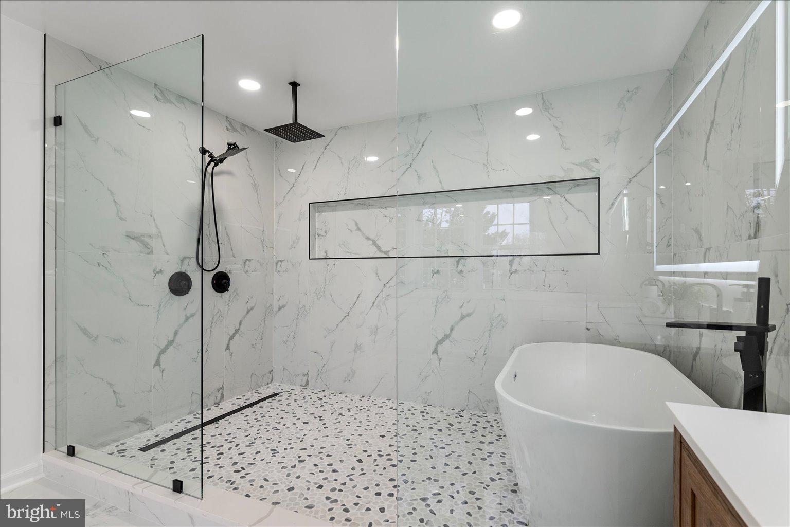 ARROWOOD - Residential