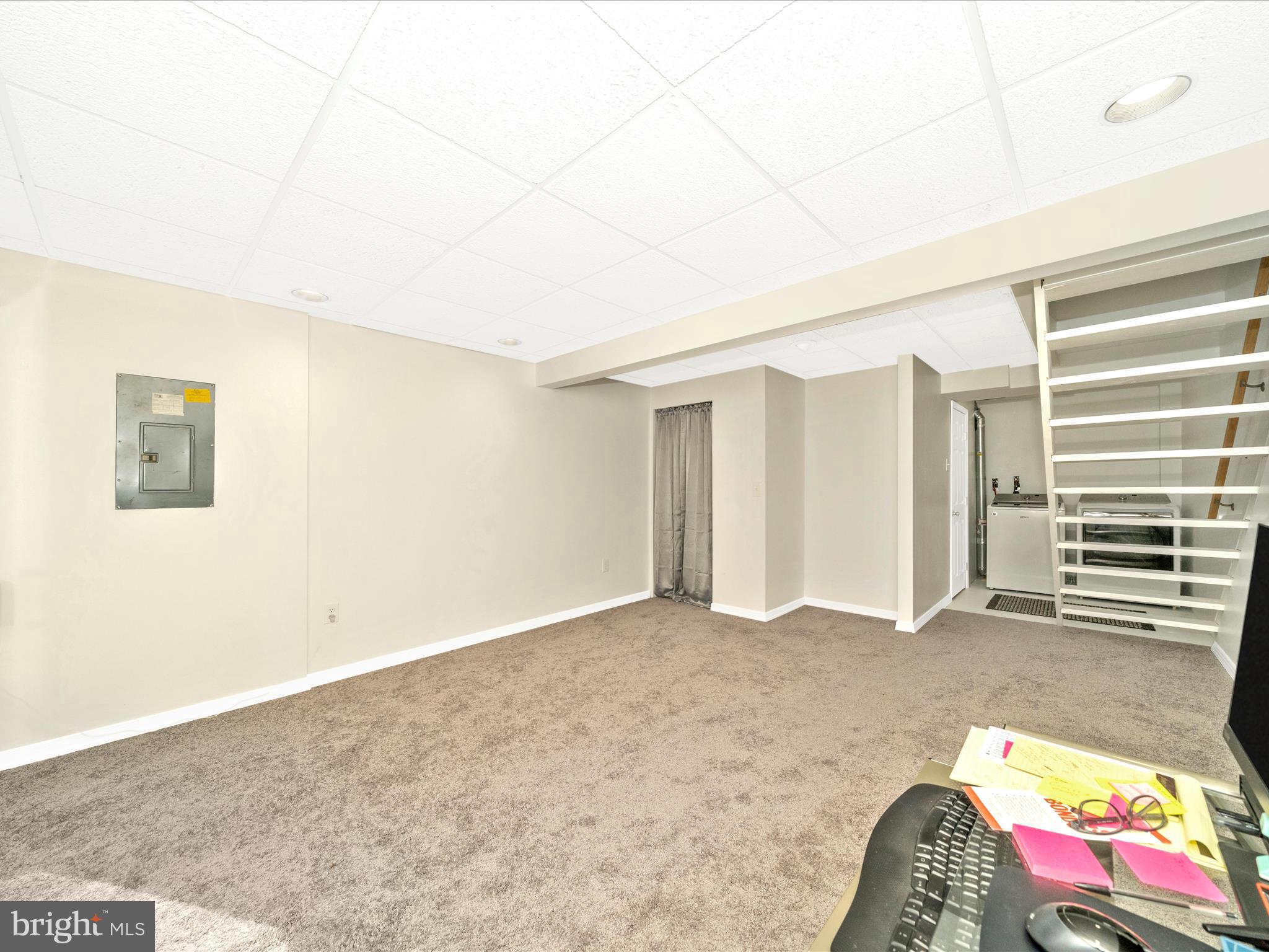 GUNNERS LAKE VILLAGE - Residential