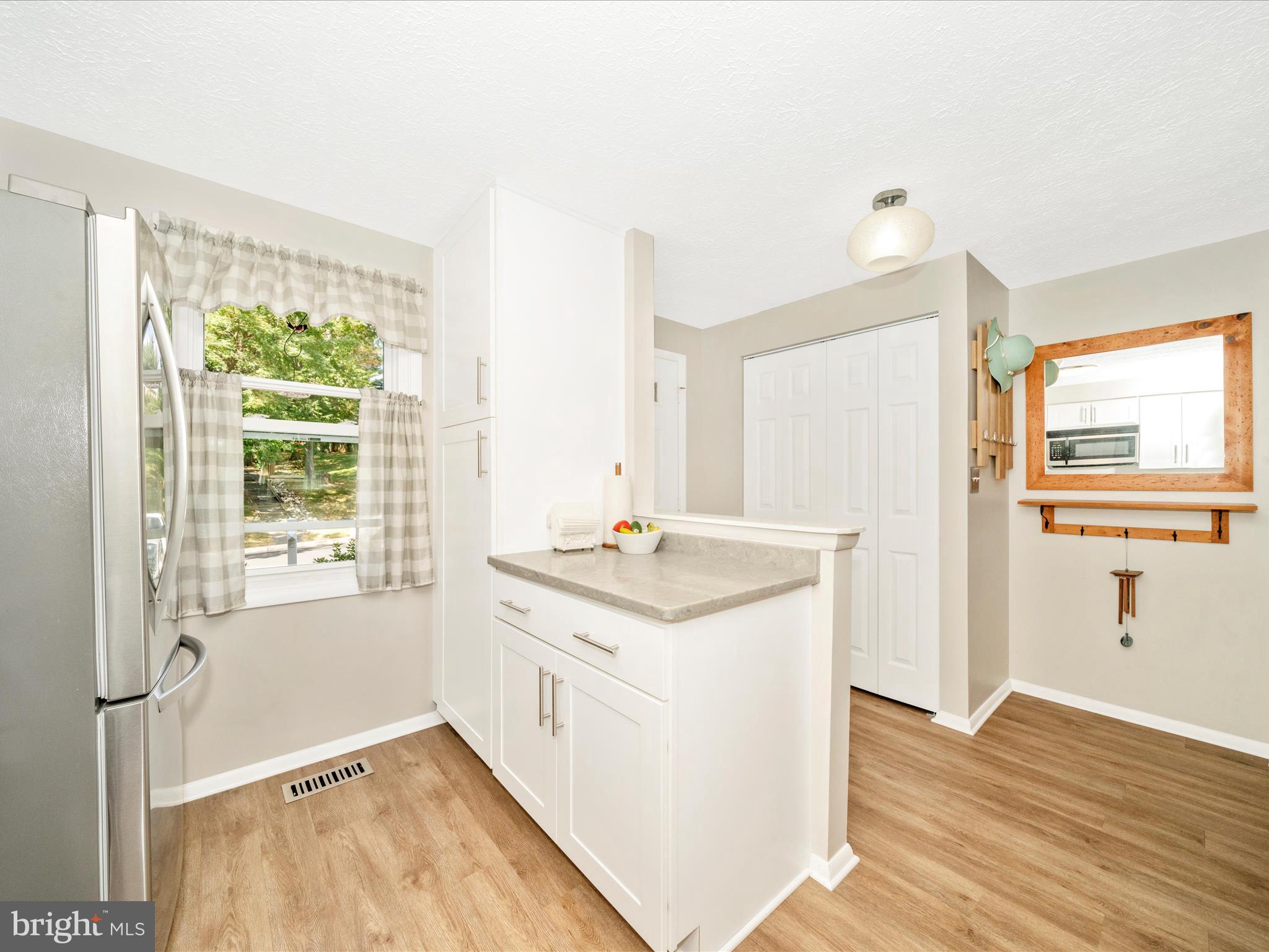 GUNNERS LAKE VILLAGE - Residential