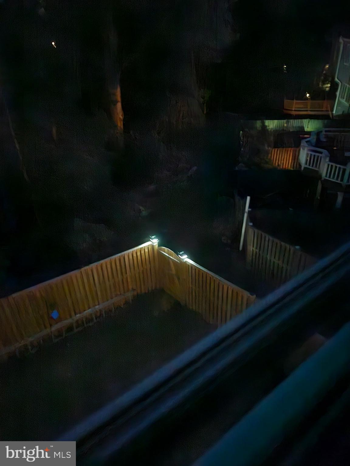 GUNNERS LAKE VILLAGE - Residential